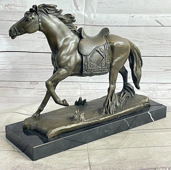 Horse Statues