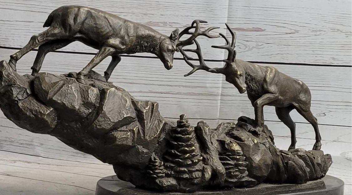 animal sculpture for living room