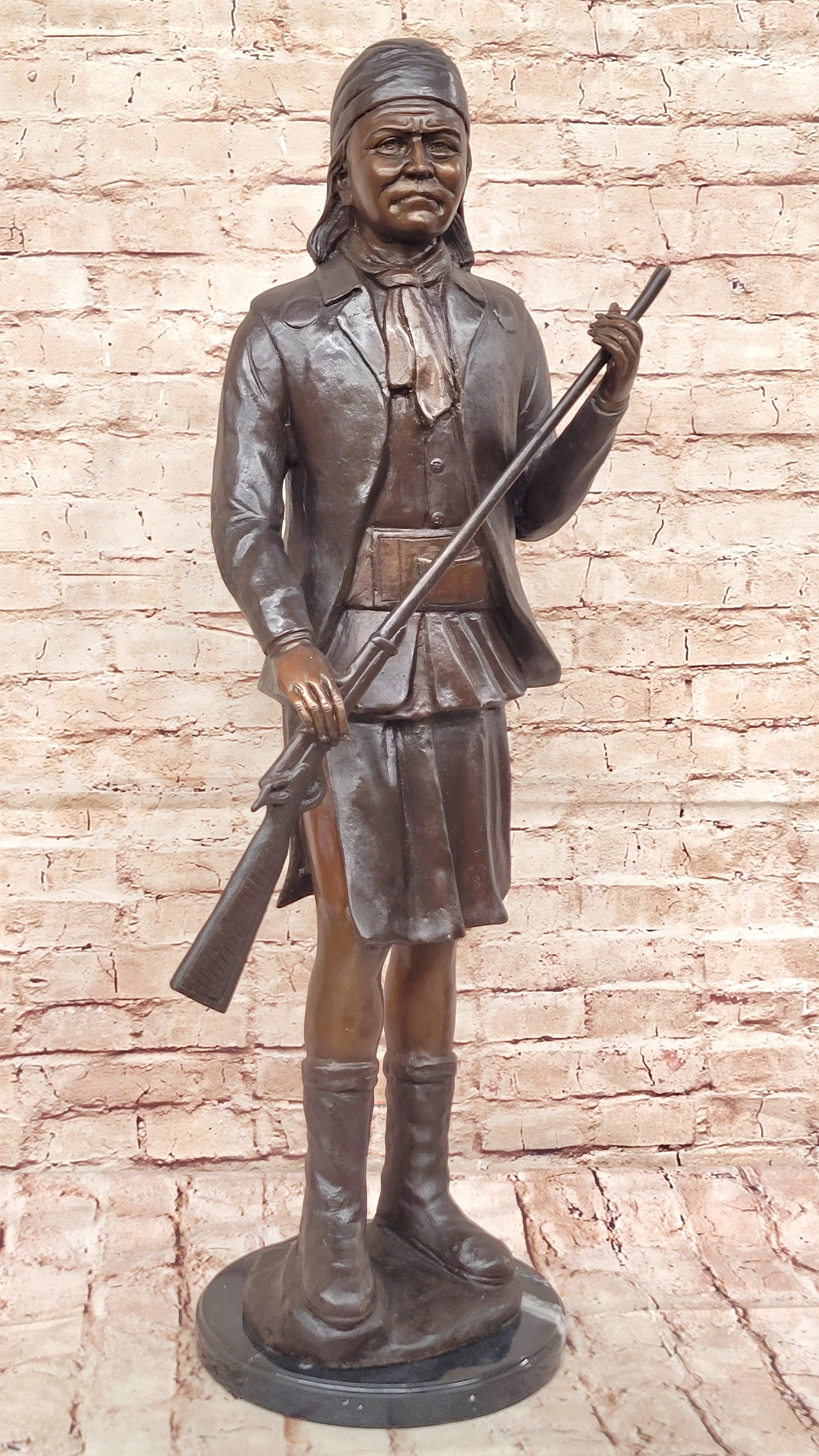 C.M Russell Bronze Sculpture Geronimo With Rifle Hot Cast Figure Statue