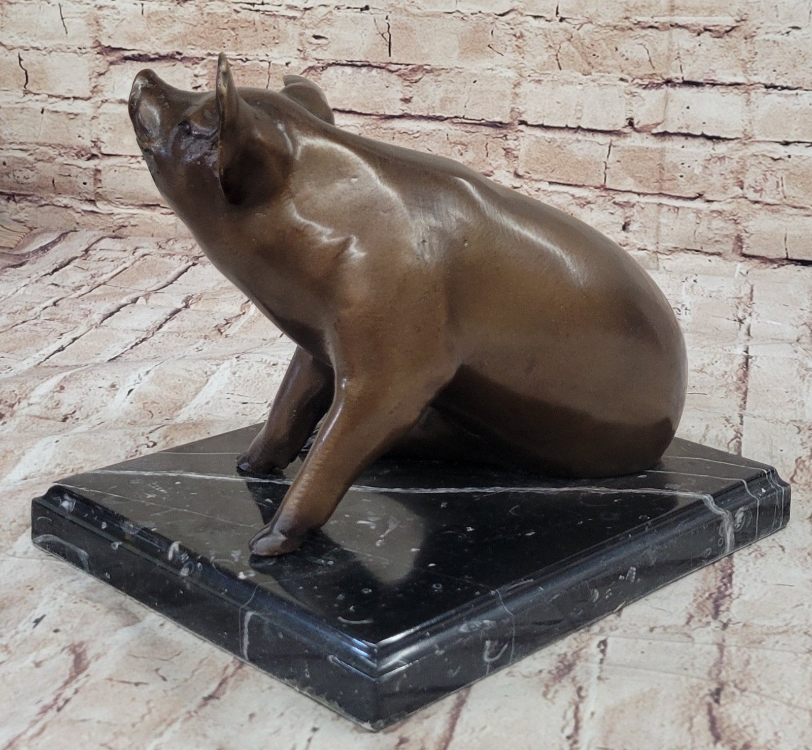 Bronze Art Deco Farm Decor Happy Pig Hand Made Detailed Statue Marble Figure Artwork