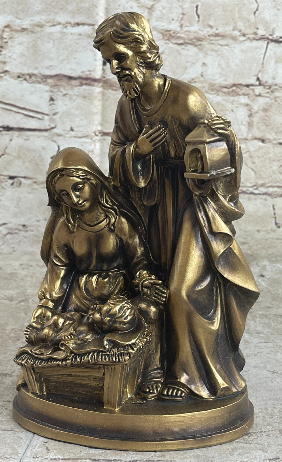Christmas Nativity scene W/statues of The Holy Child, Virgin Mary and Saint Joseph