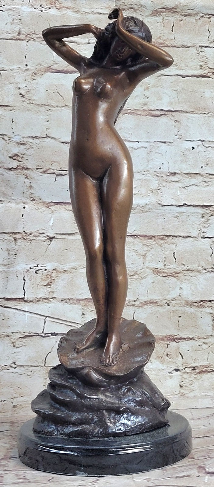 Exclusive Aphrodite Rising Sculpture: A Timeless Collector`s Piece Figure