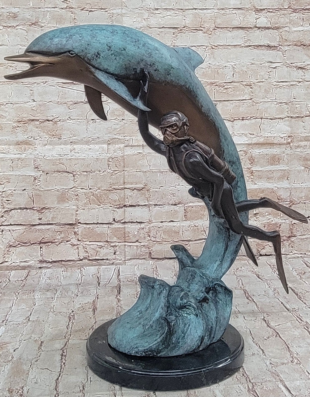Statue, MKV Diver, "On the Move", Bronze, with Large Whale Figurine Marble Figure