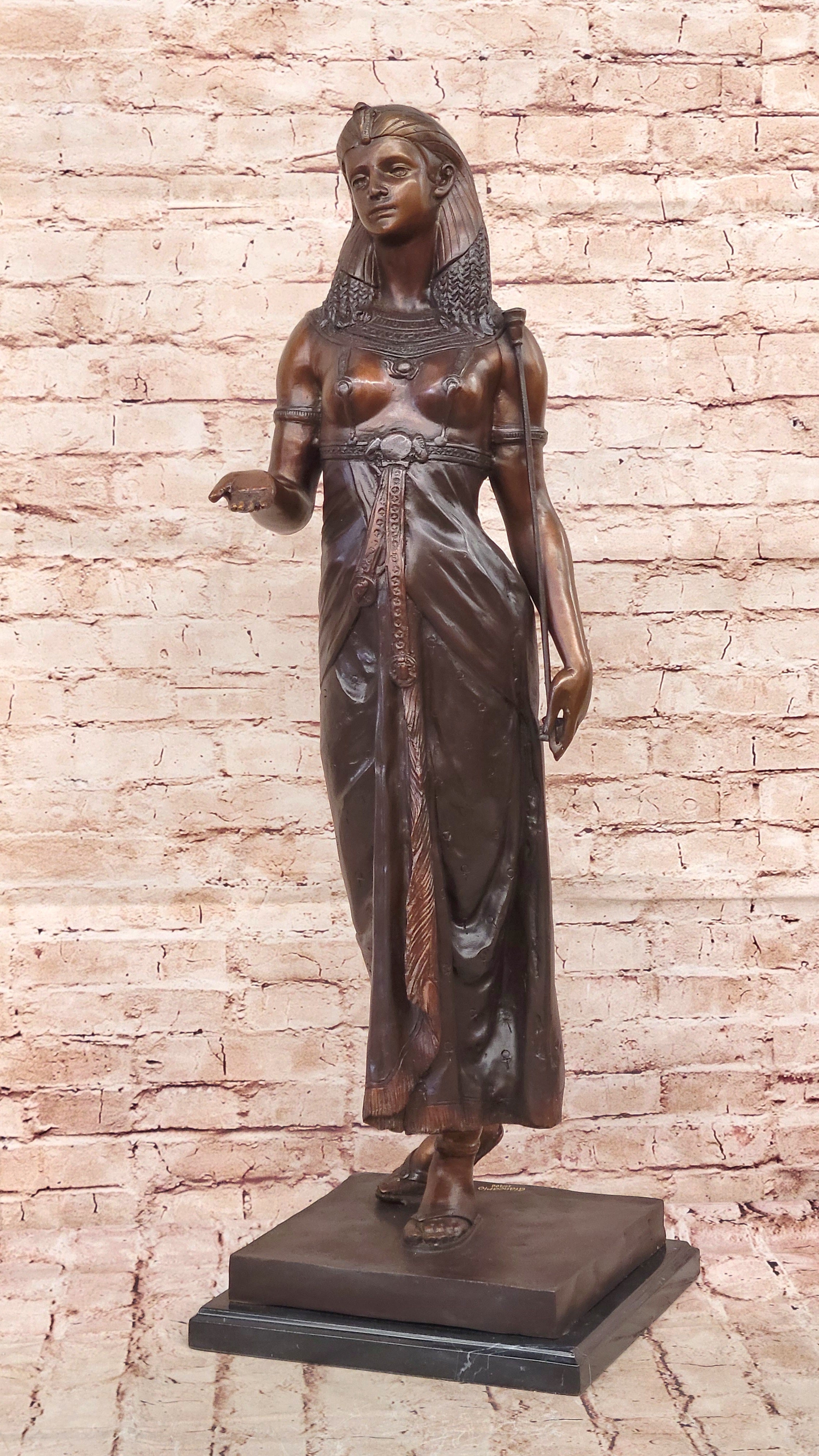 Collectible 34" Egyptian Queen of The Classic Bronze Masterpiece Artwork