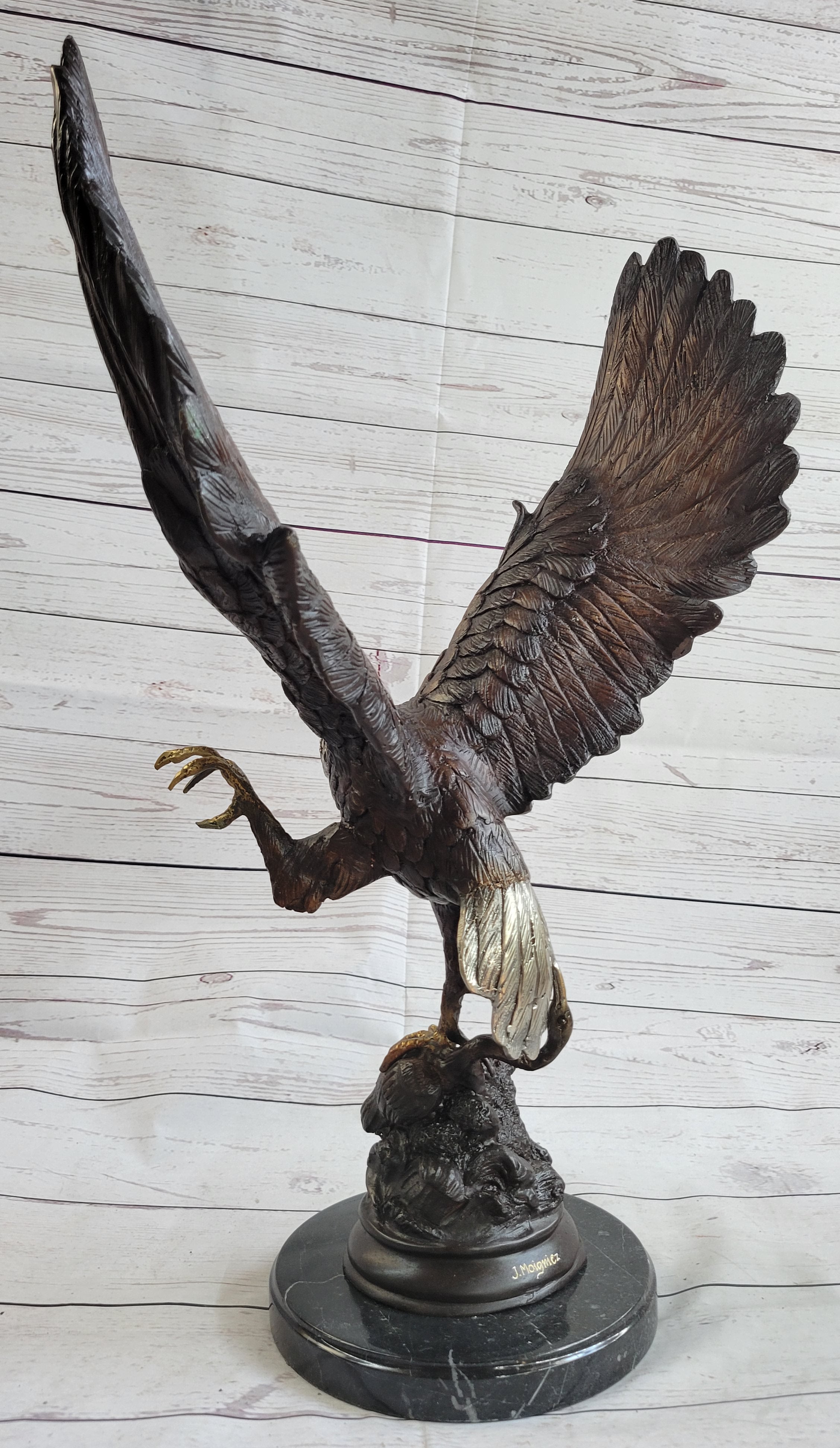 Signed Two Tone Moigniez Magnificent Large American Eagle Bronze Statue Figurine