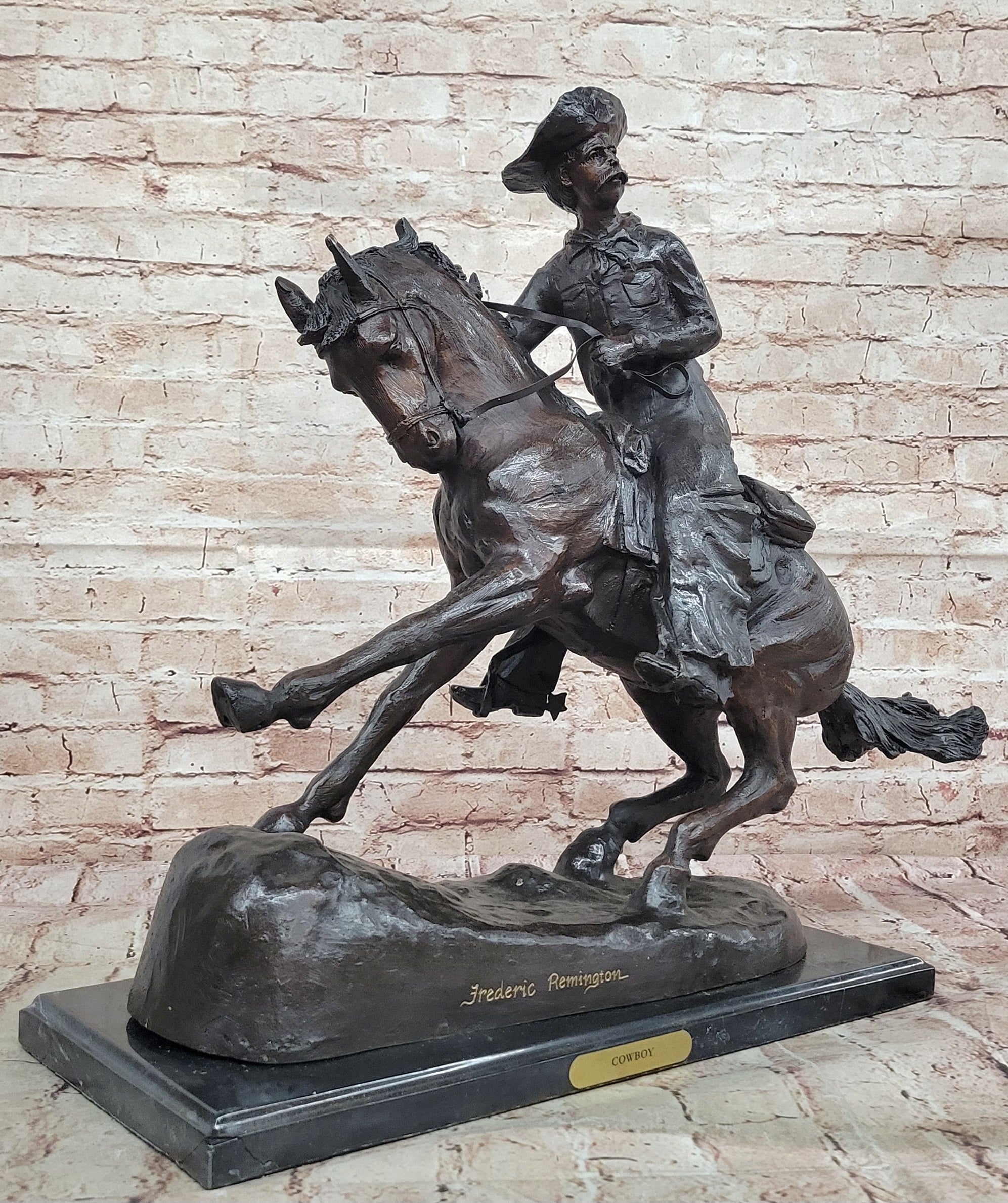 Fredrick Remington "Cowboy on Horse" Western Bronze Sculpture Figurine Figure