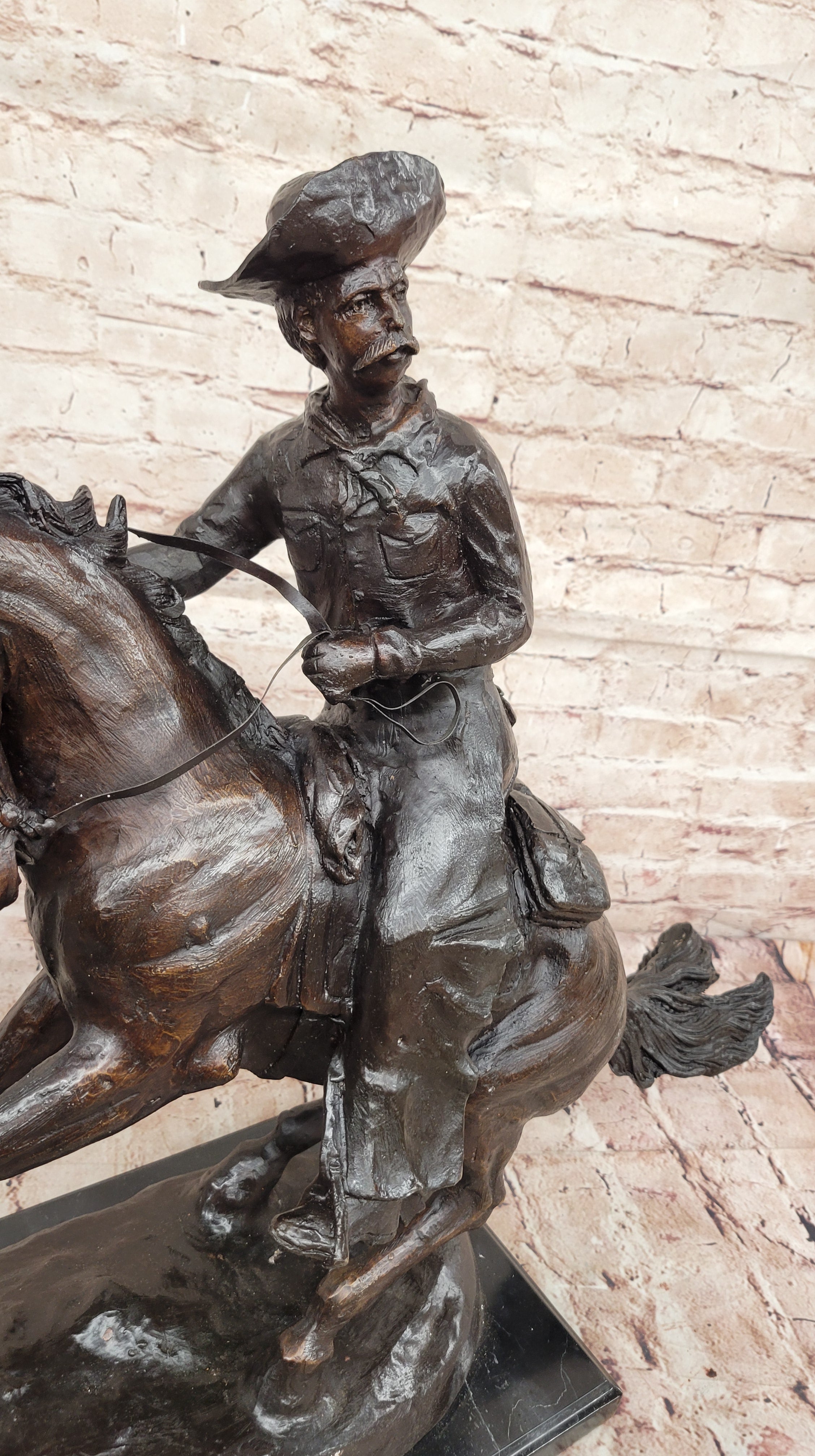 Fredrick Remington "Cowboy on Horse" Western Bronze Sculpture Figurine Figure