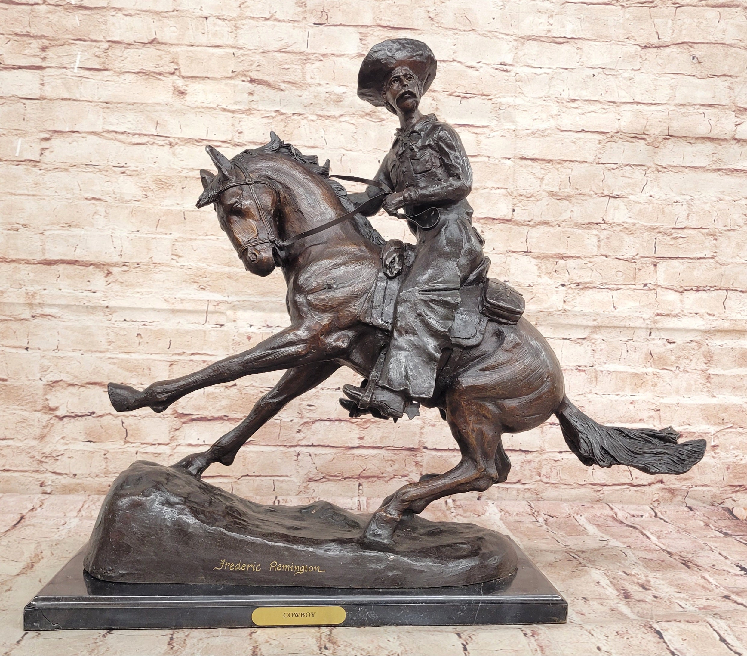 Fredrick Remington "Cowboy on Horse" Western Bronze Sculpture Figurine Figure