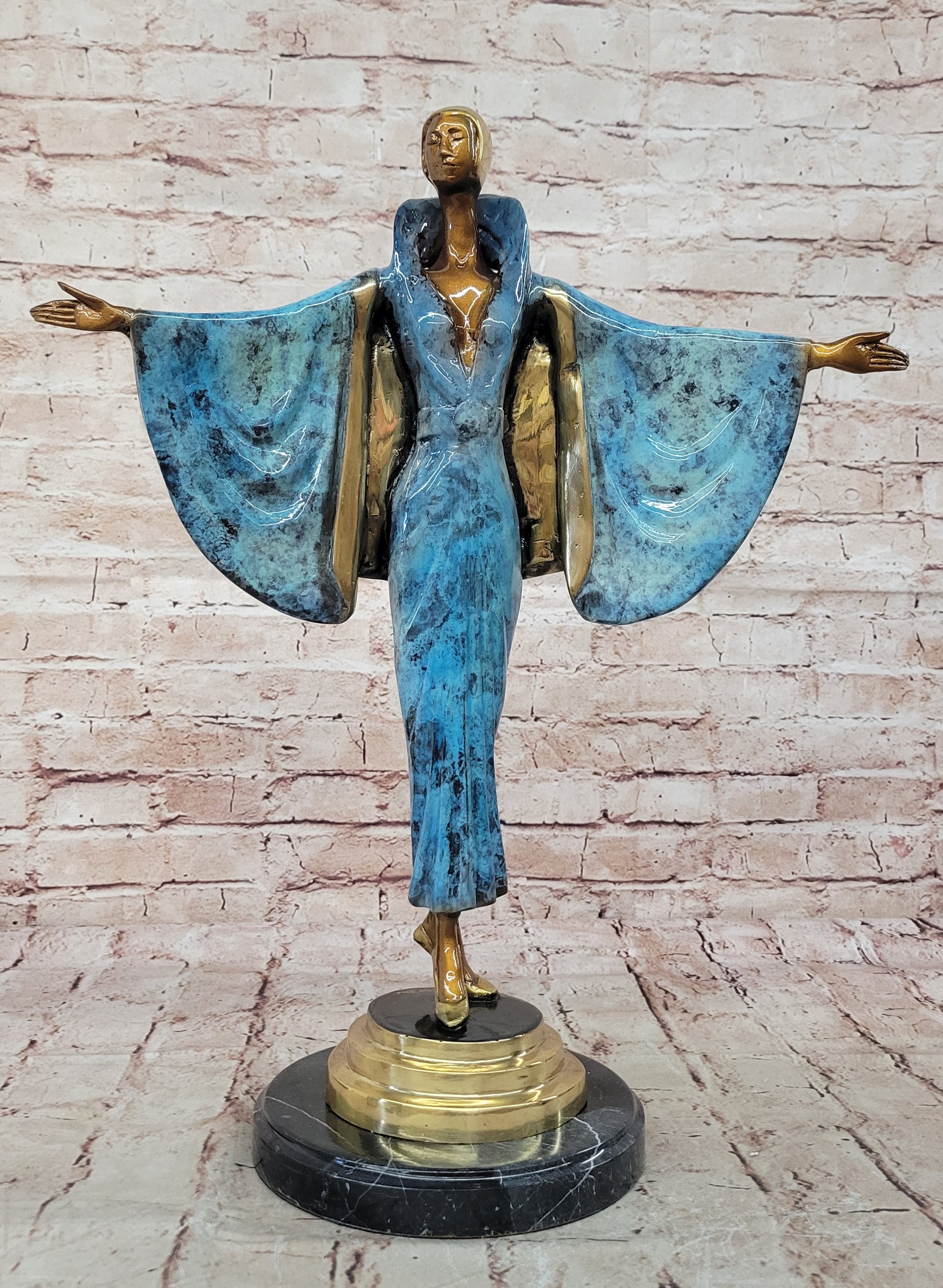 Young Fashion Runway Cute Girl ArtDeco Bronze Sculpture Statue Figurine Figure