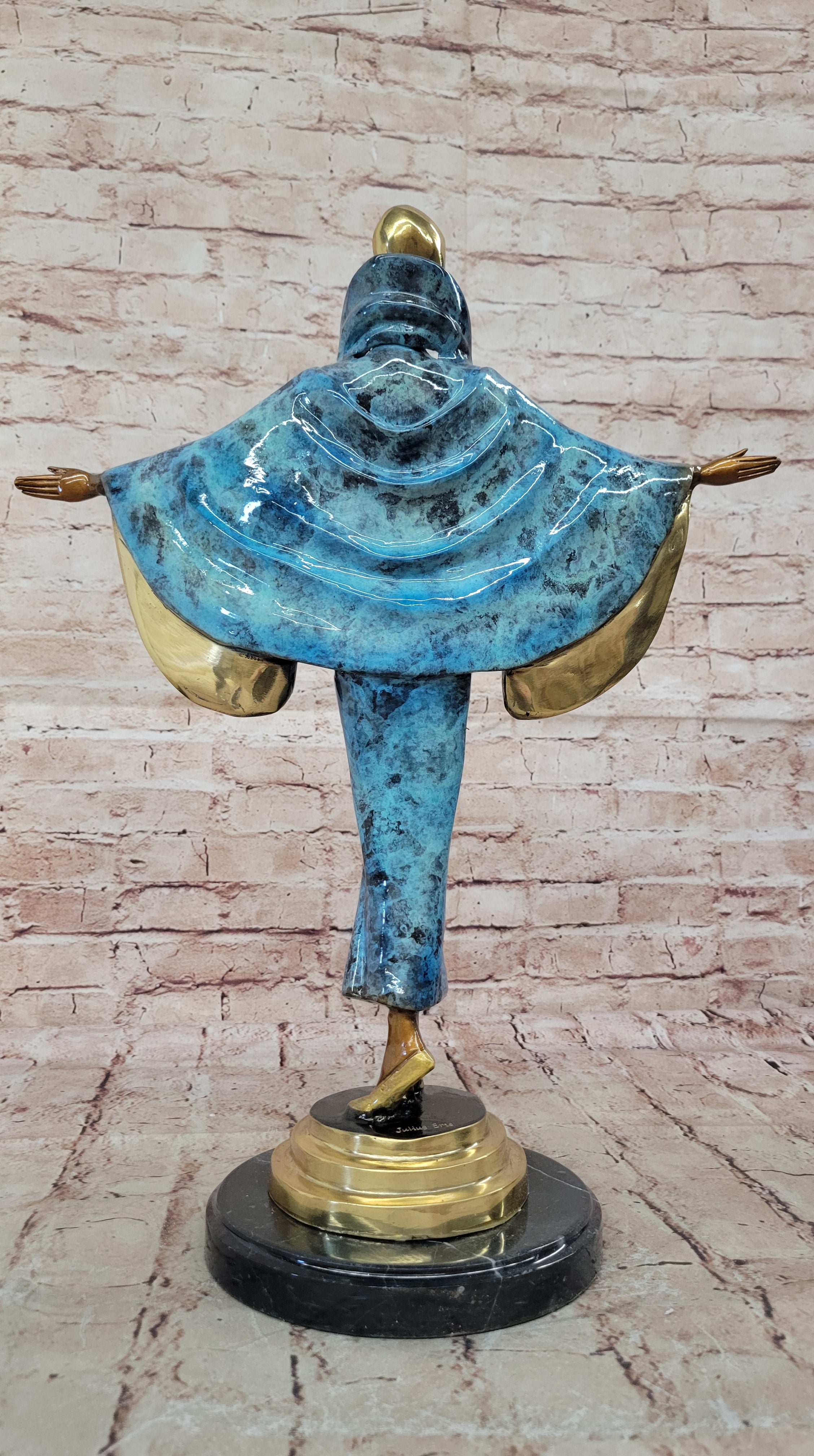 Young Fashion Runway Cute Girl ArtDeco Bronze Sculpture Statue Figurine Figure