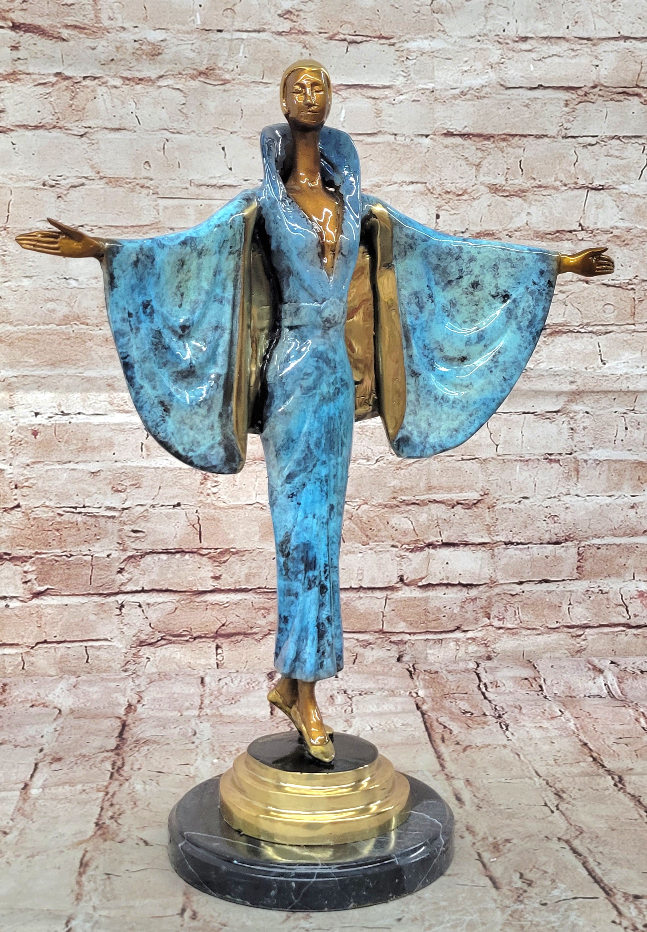 Young Fashion Runway Cute Girl ArtDeco Bronze Sculpture Statue Figurine Figure