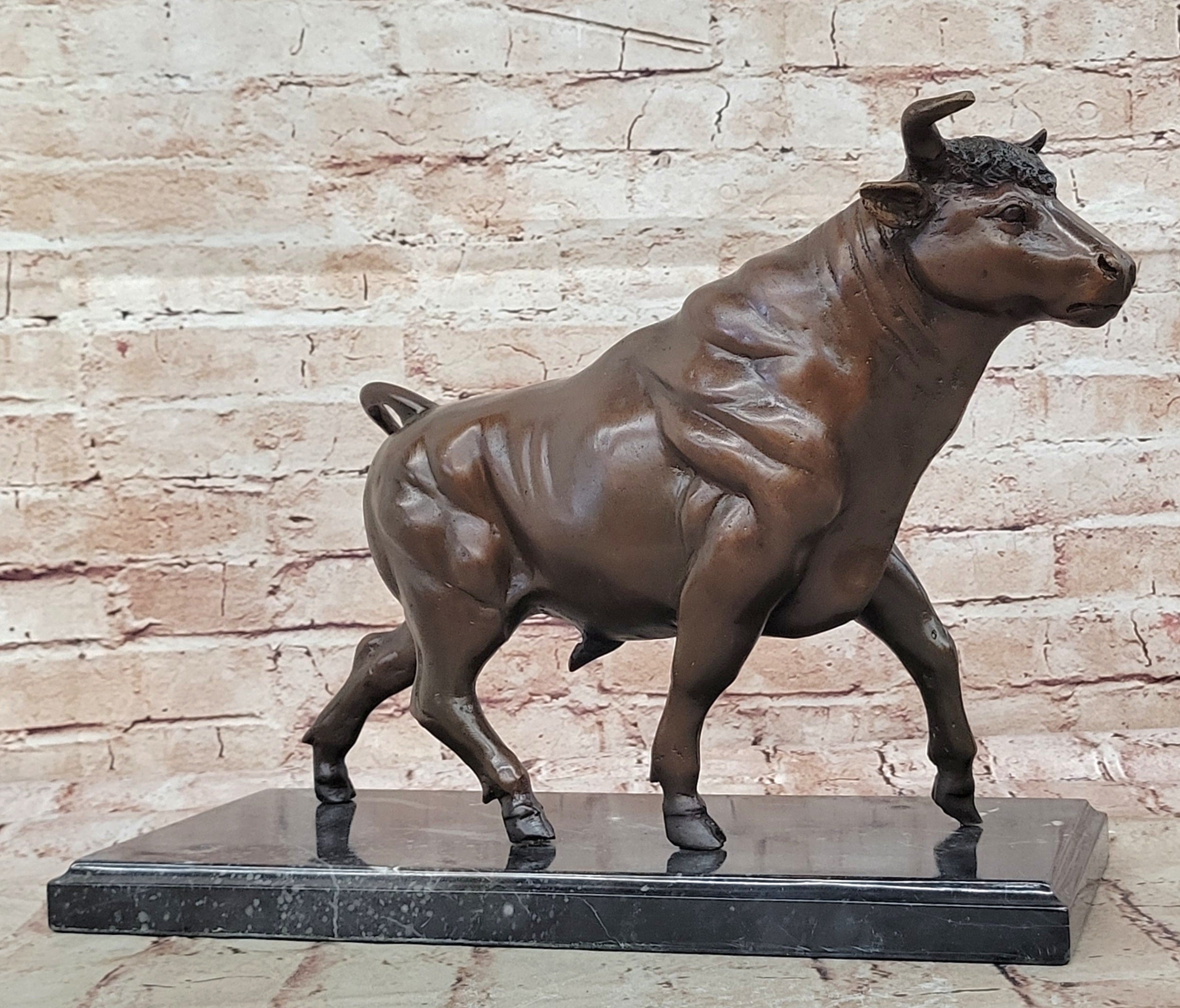 MAJESTIC BRONZE STATUE COW BULL CLASSIC SCULPTURE HOT CAST FIGURINE HOME DECOR