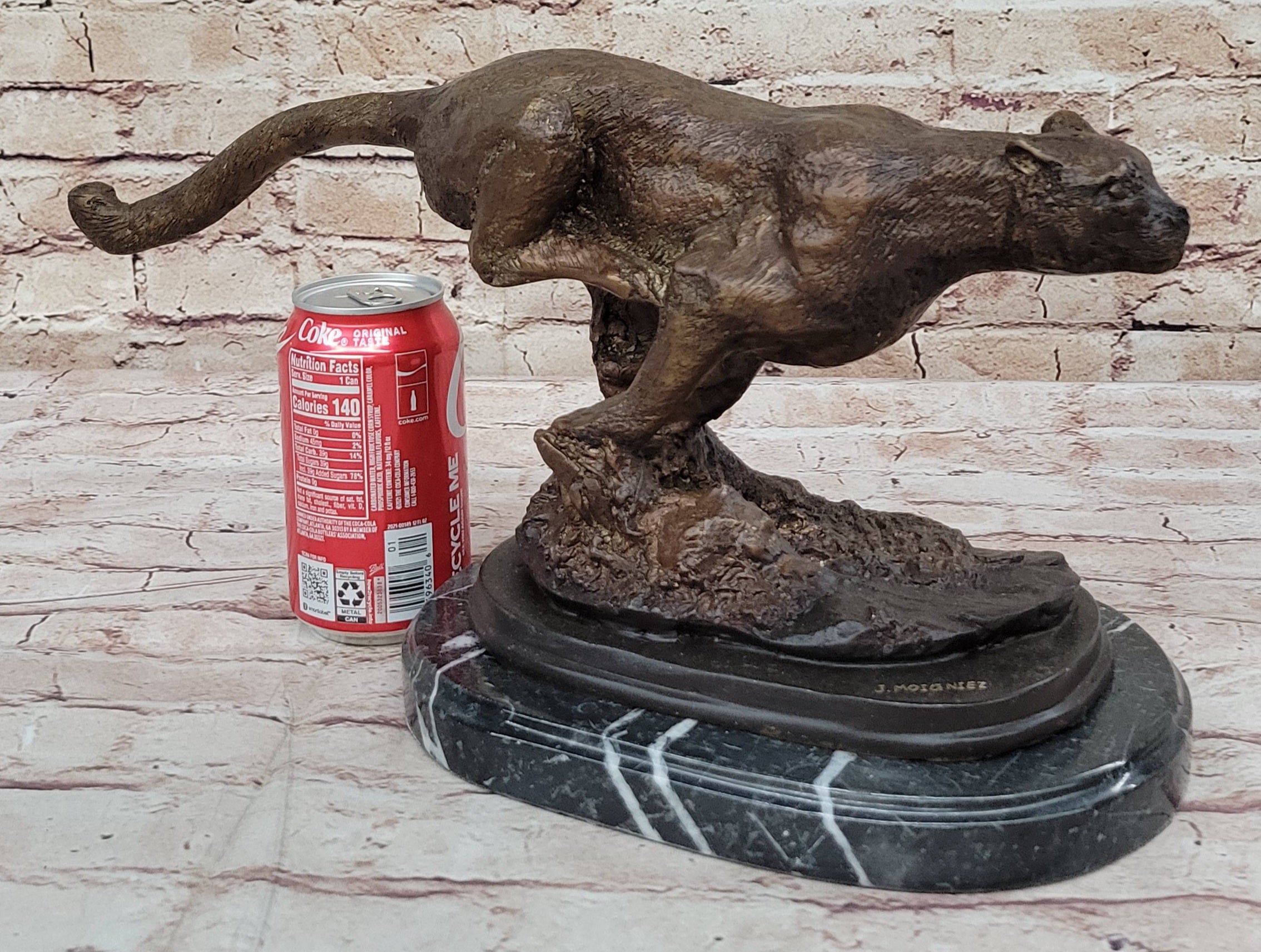 Art Deco Hot Cast Collectible Puma Mountain Lion Bronze Sculpture Statue Figure