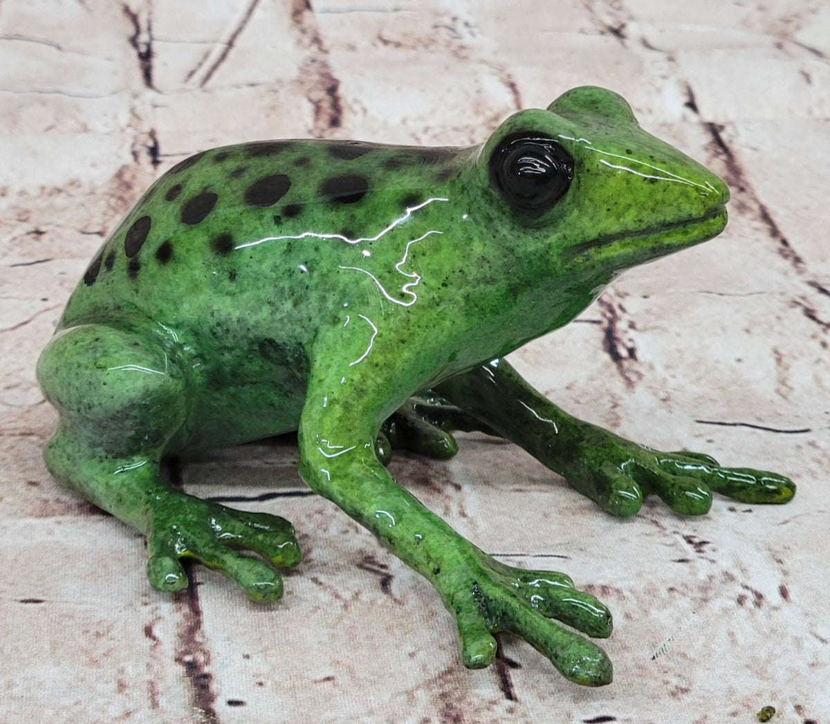 Collectible Bronze Frog Sculpture: Frogman Limited Edition for Garden Decoration