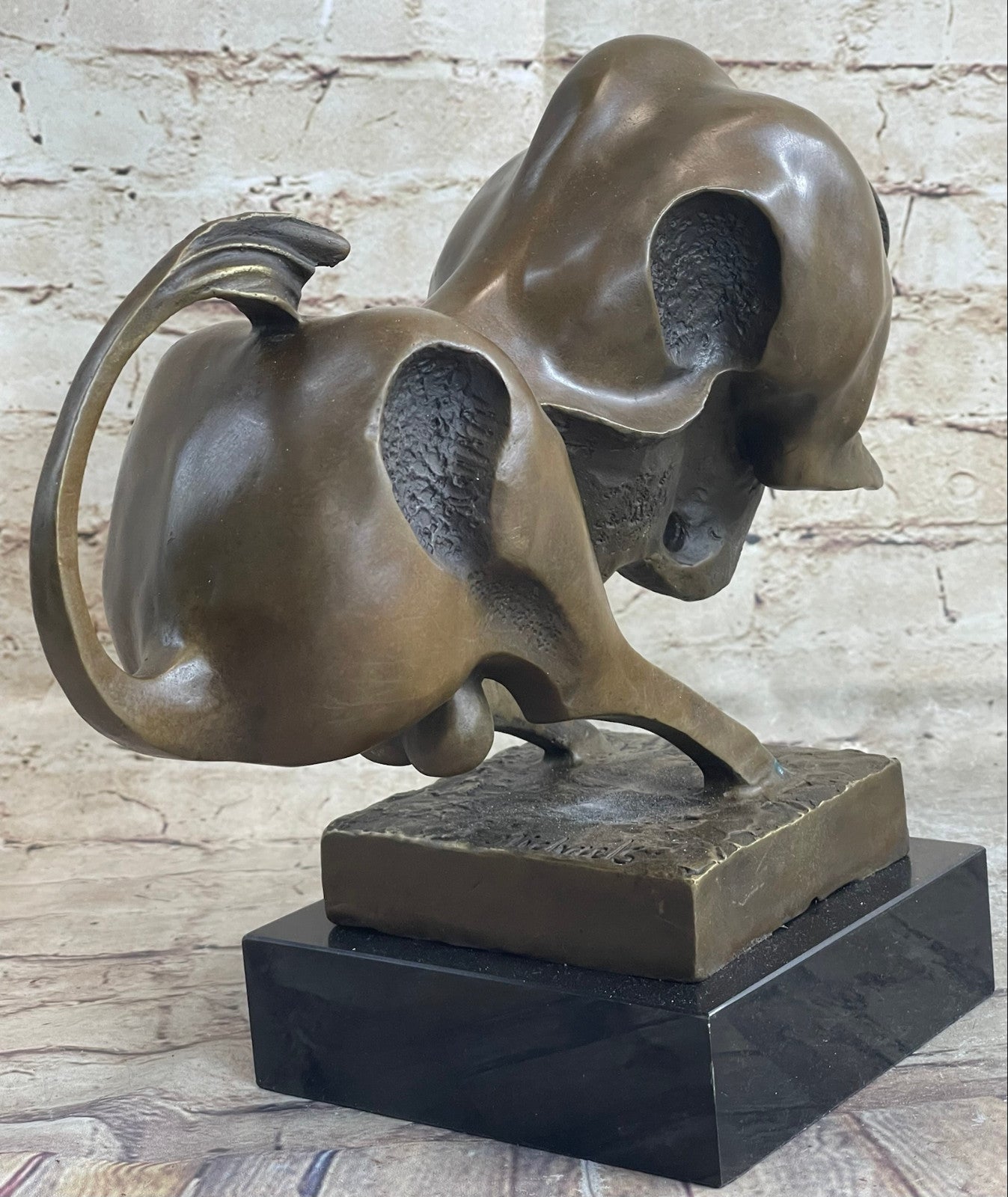 Bronze Sculpture Superb Quality Classic Artwork Bronze Sculpture Marble Base