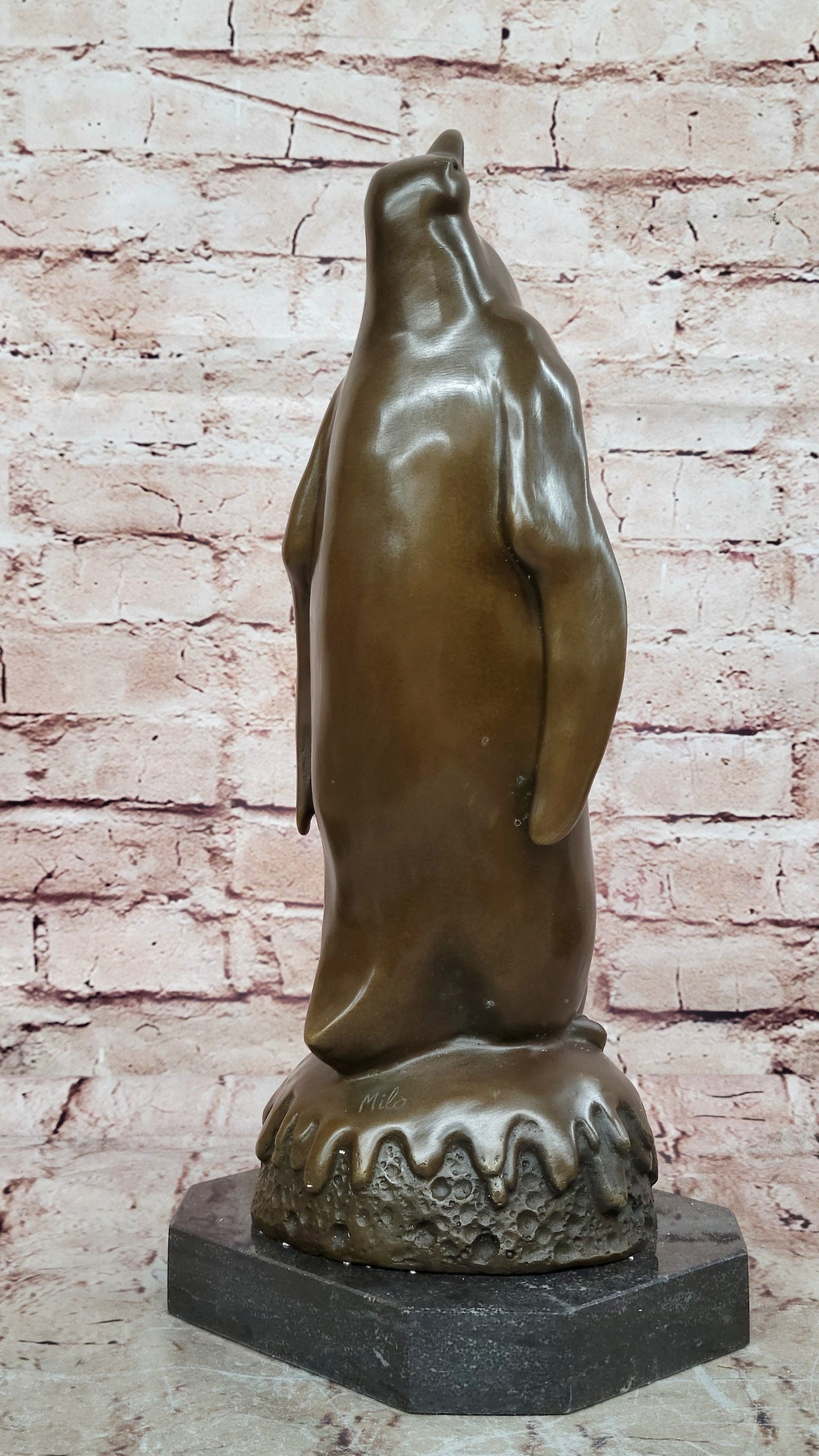 Handcrafted Detailed Penguin Family Abstract Modern Art Bird Bronze Sculpture