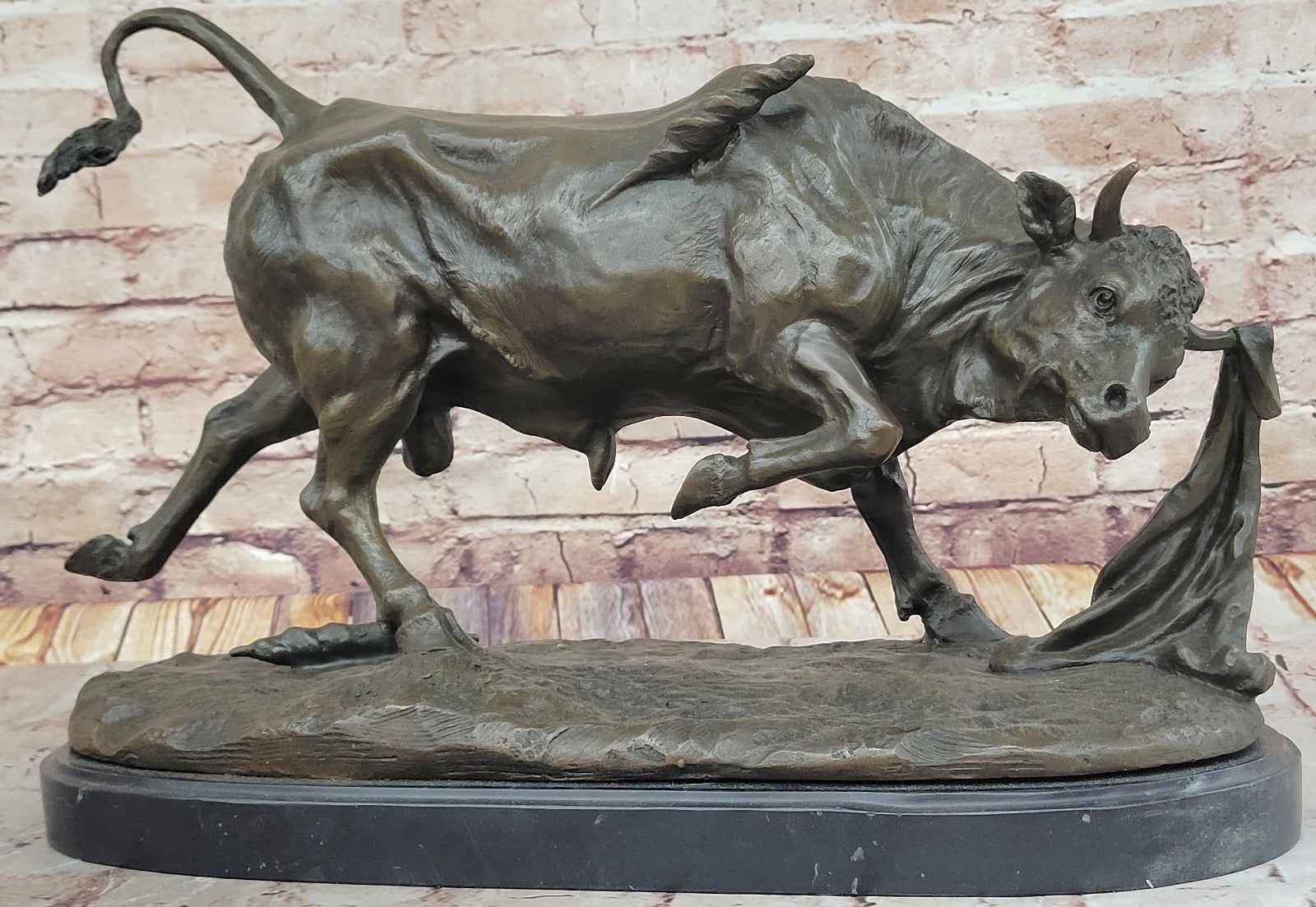 Bronze Sculpture Huge Stock Market Bull Fighting Home Office Decoration Sale