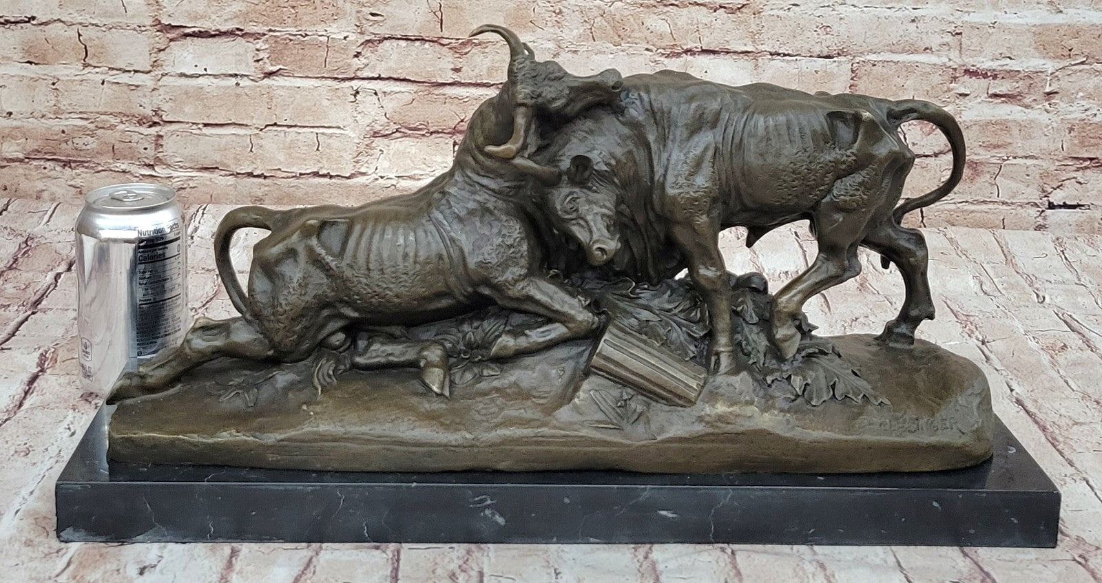 Hot Cast Bronze Figurine: Large Clesinger Fighting Bulls Sculpture, Artwork from Spain
