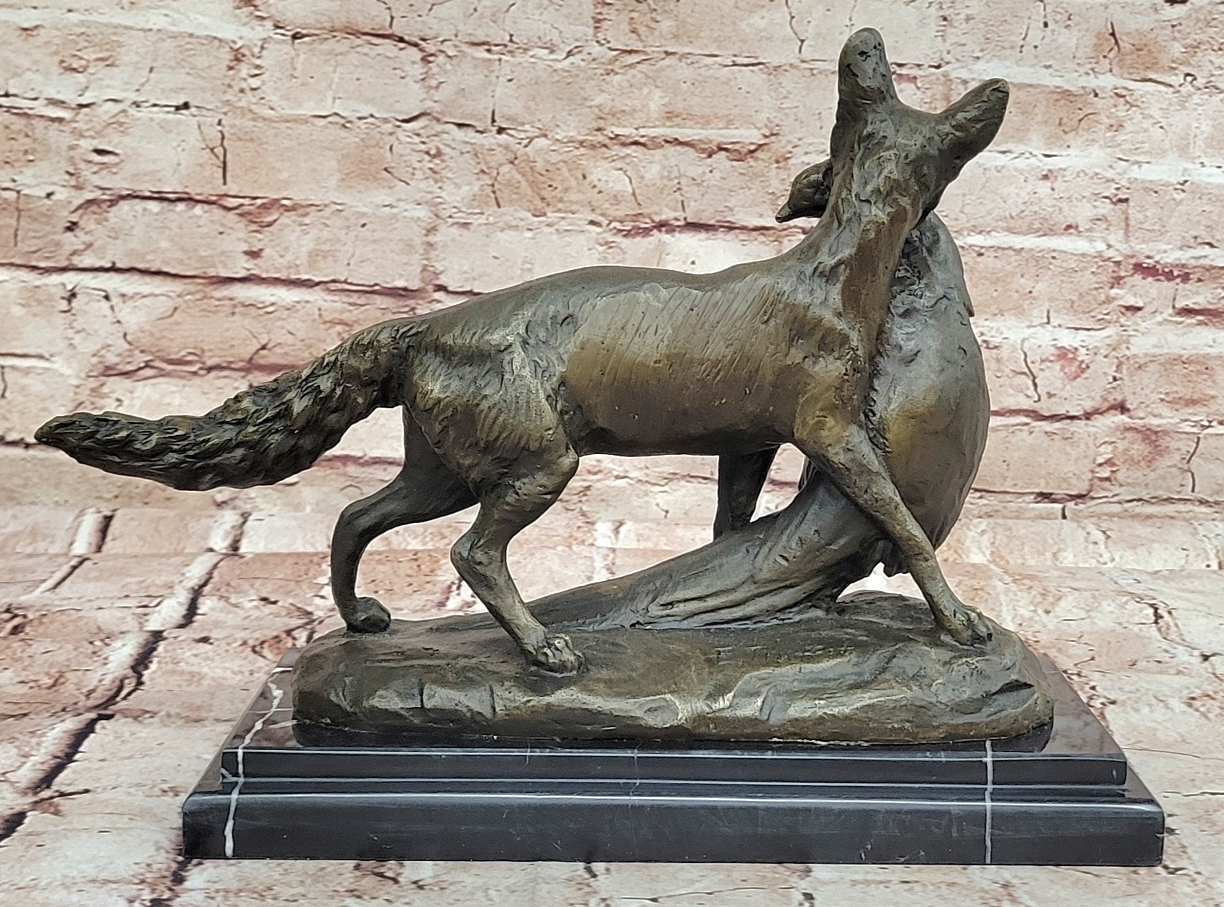 Art Deco Hand Made Hunting Dog with Bird on Marble Base Bronze Statue Figure
