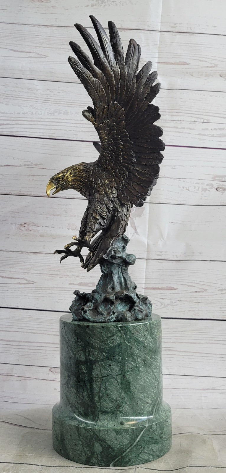 Signed Extra Large American Eagle Wild Life Bronze Sculpture San Diego Zoo Decor