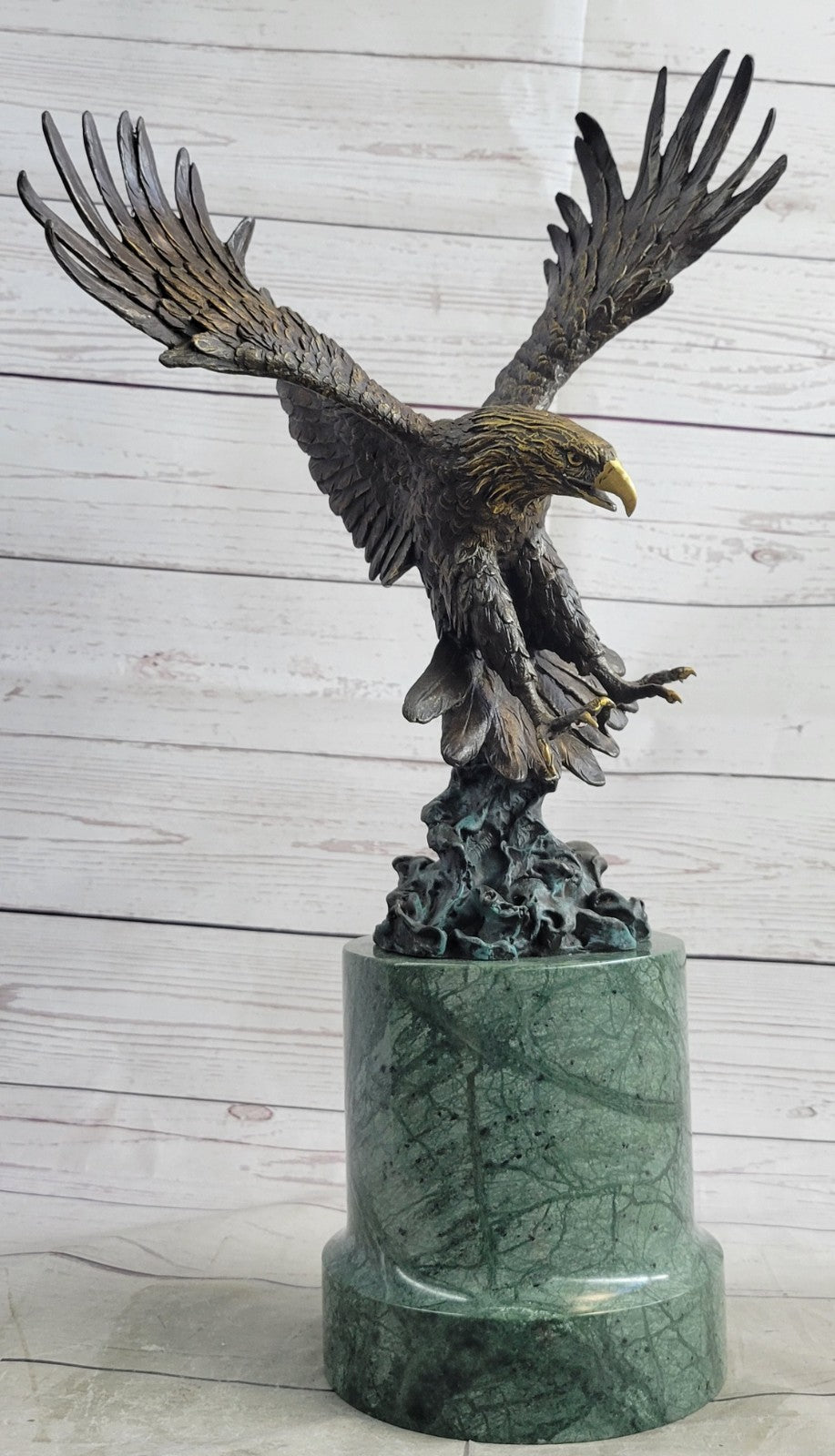 Signed Extra Large American Eagle Wild Life Bronze Sculpture San Diego Zoo Decor