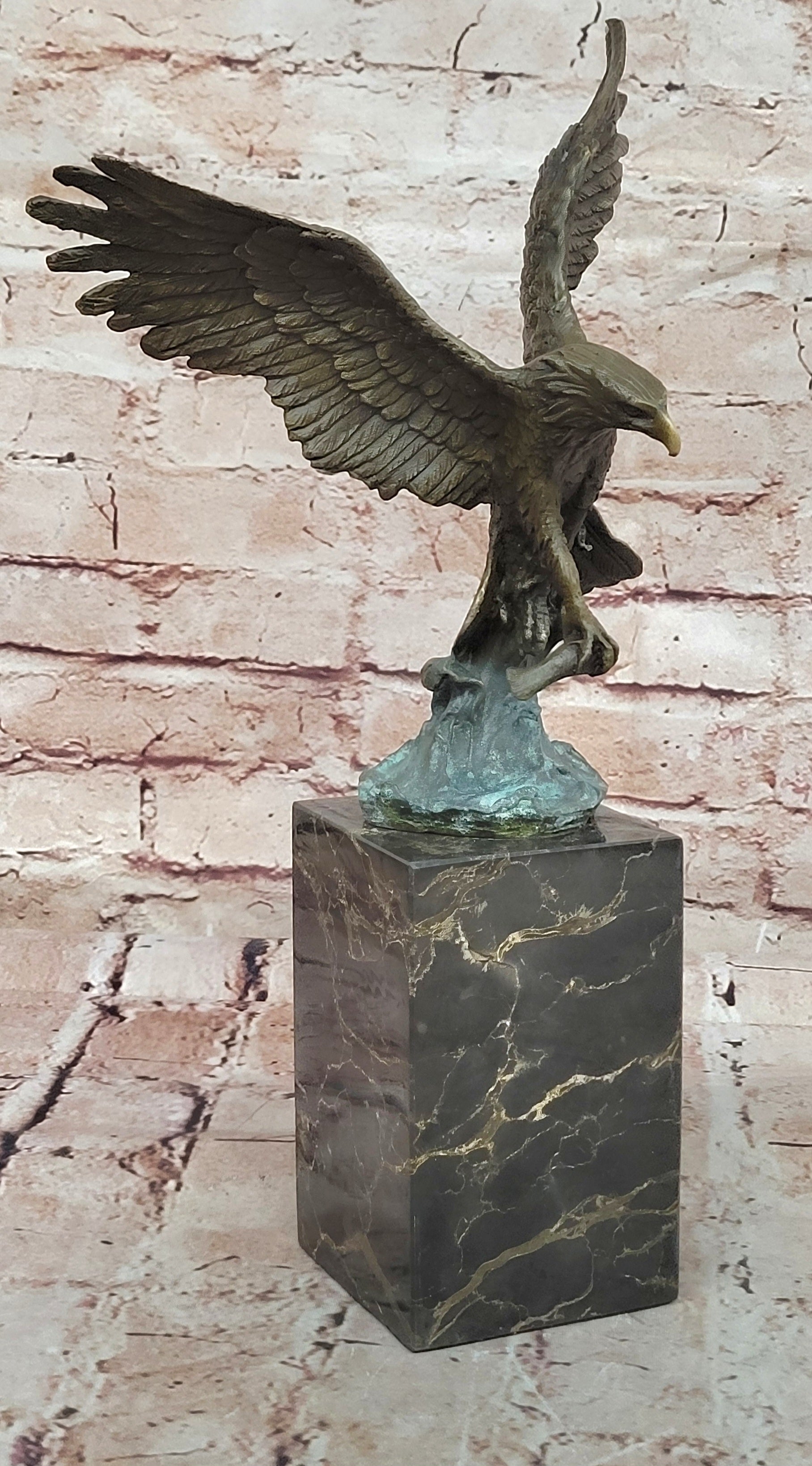 Bald Eagle Bronze Sculpture Big Bird Statue Art Deco Figure Indoor Outdoor Deal