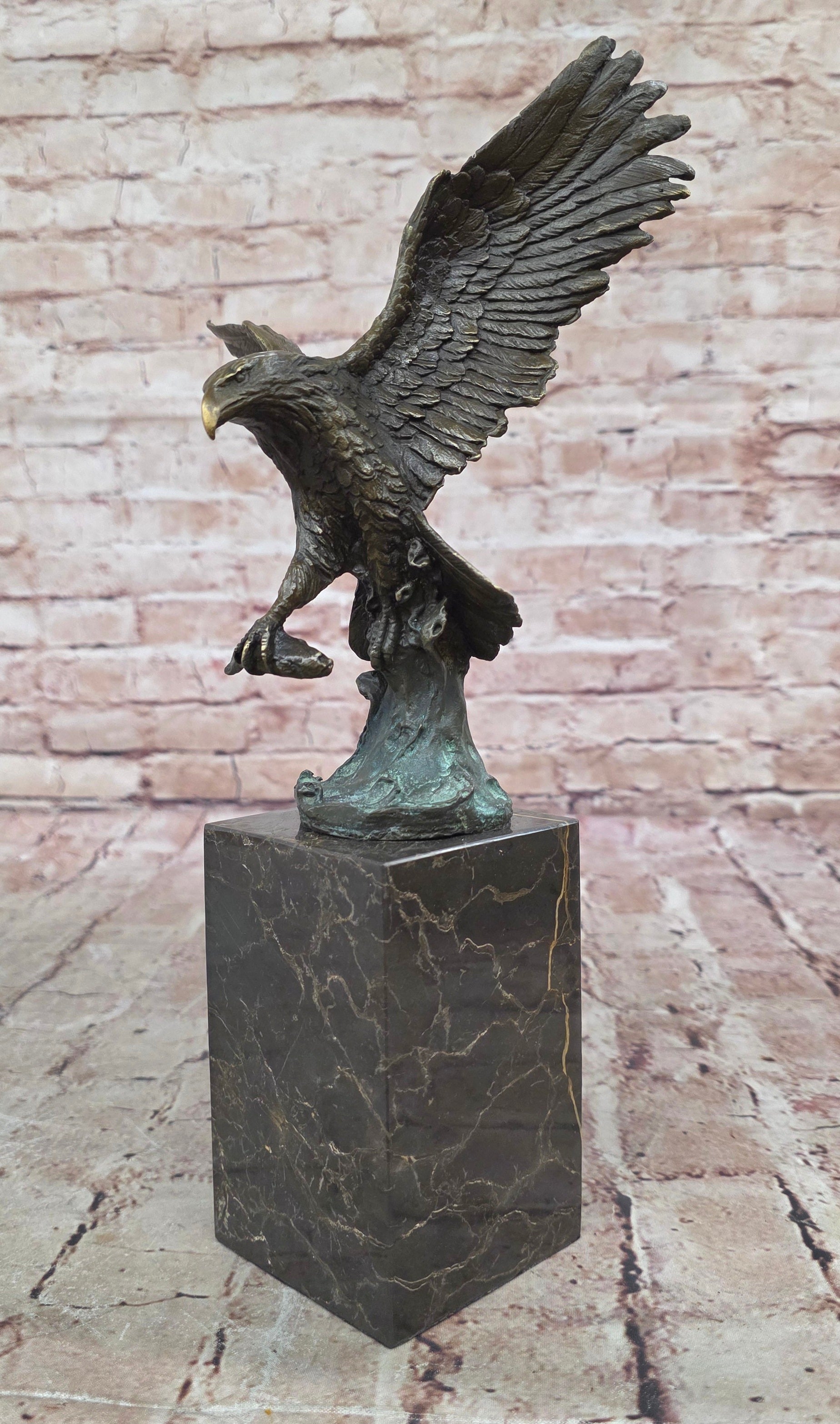 Bald Eagle Bronze Sculpture Big Bird Statue Art Deco Figure Indoor Outdoor Deal