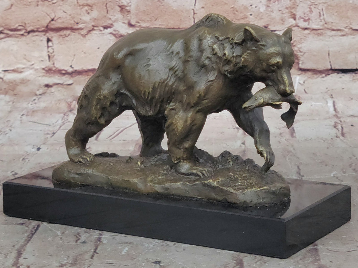 Bronze grizzly bear, fish, bronze sculpture, bronze figure, sculpture, figure