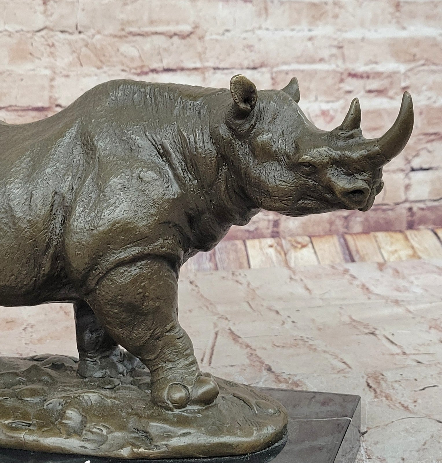 EPTILES BULL OX RHINO RHINOCEROS HORN Art Bronze Sculpture Statue Figurine Deal