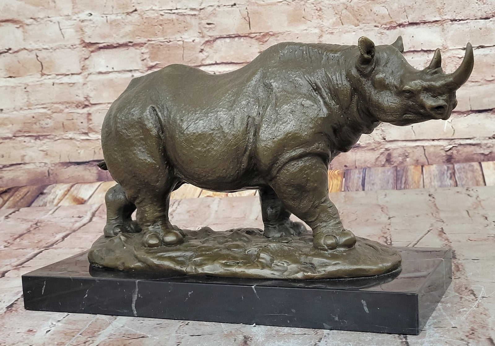 EPTILES BULL OX RHINO RHINOCEROS HORN Art Bronze Sculpture Statue Figurine Deal