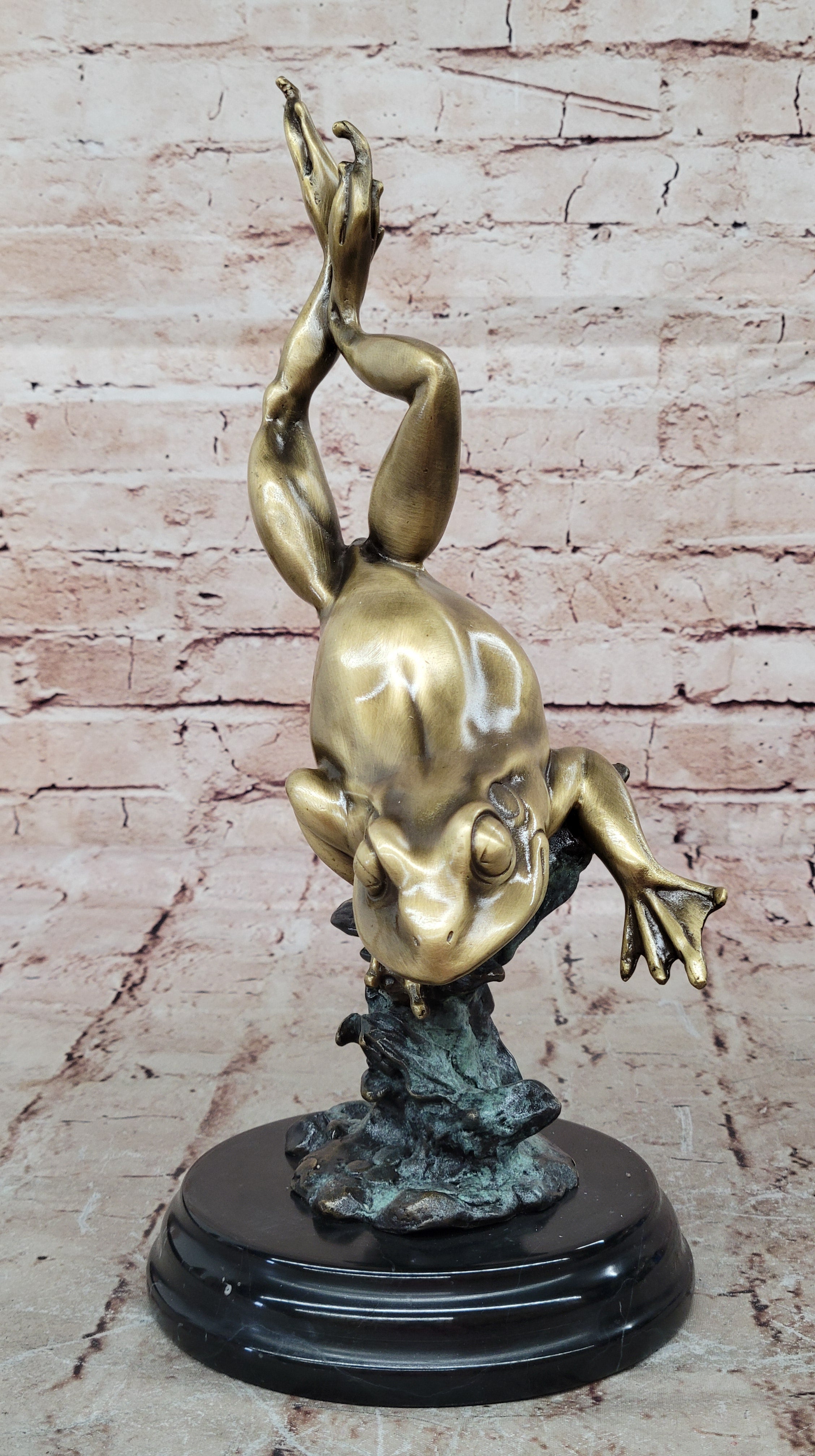 Vienna Bronze Hot Cast Frog Classic Quality Artwork Sculpture Figurine Figure