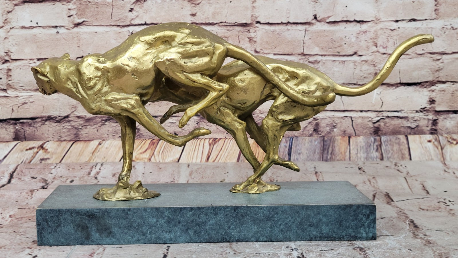 Wildlife Bronze Statue of a Cougar Jaguar Leopard Elegant Home Decoration Artwork