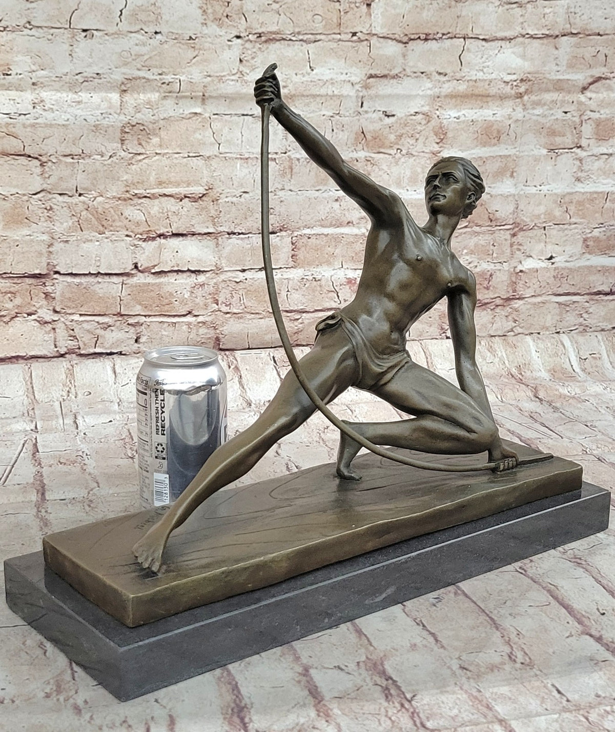 SIGNED VINTAGE POWERFUL MAN WITH BOW BRONZE SCULPTURE STATUE FIGURINE HOT CAST