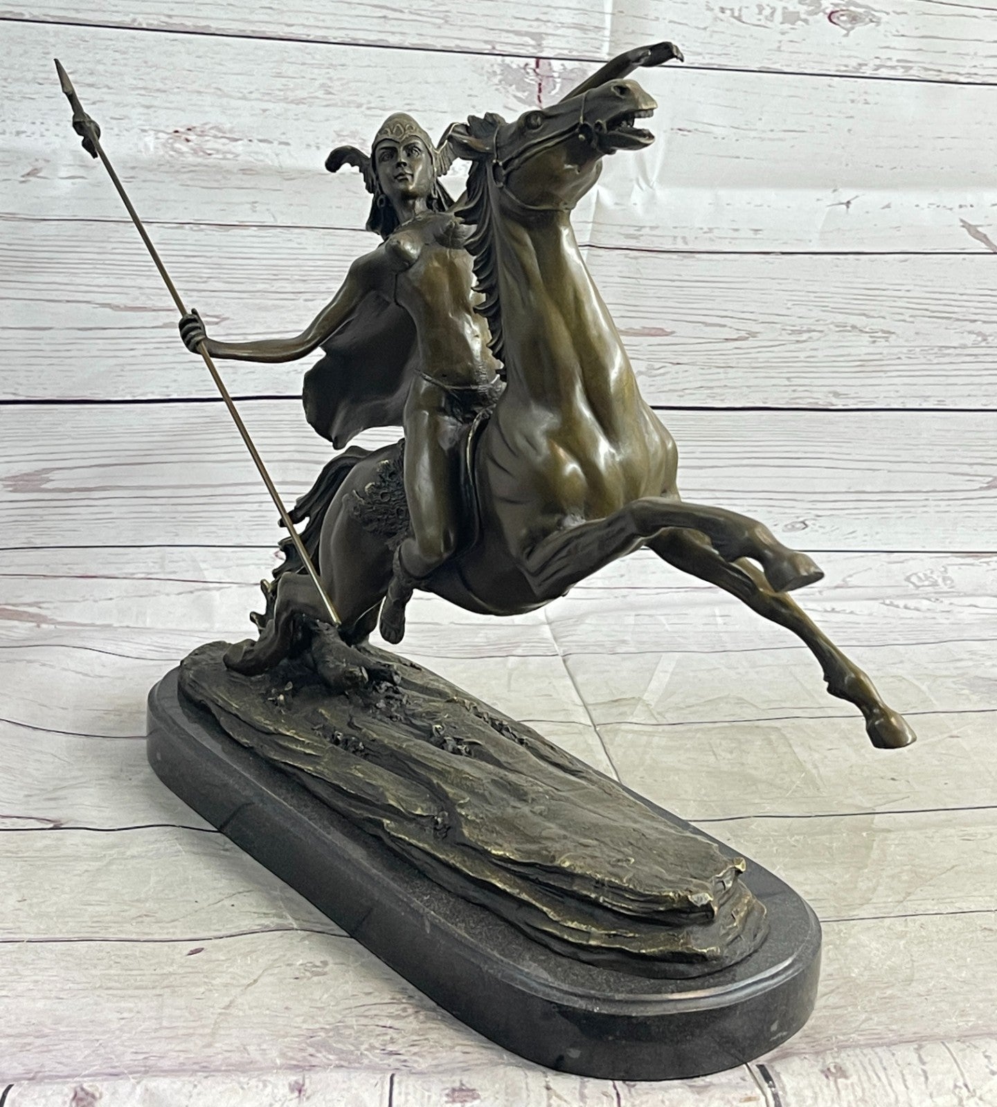 Art Decor Mythical Attacking Amazon Female Bronze Sculpture Marble Base Statue