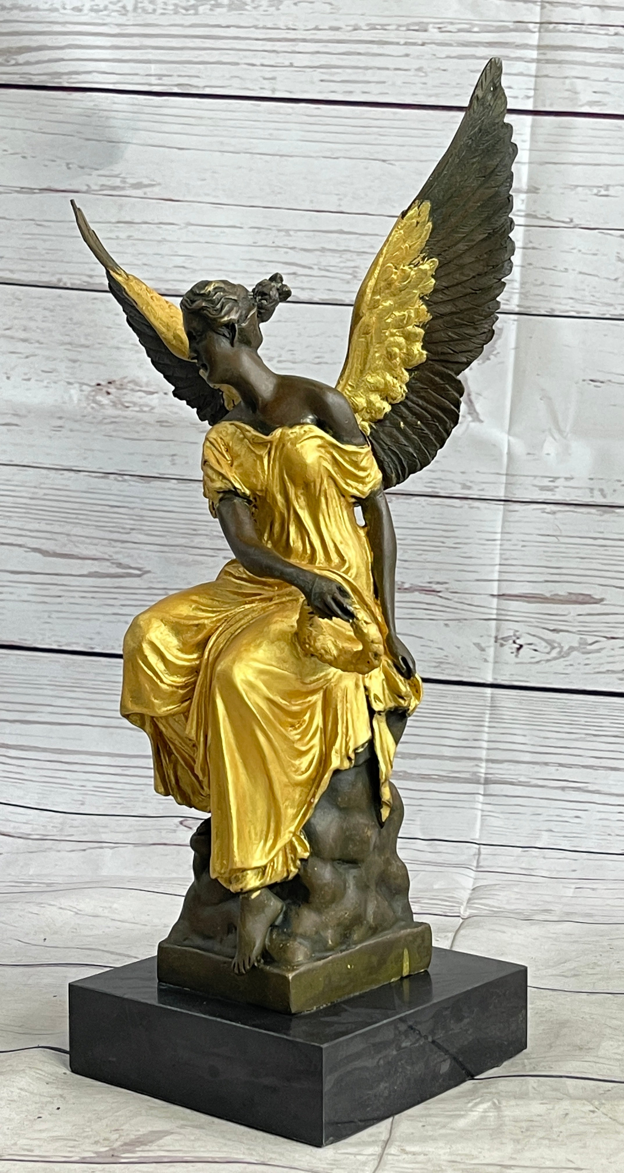 Large Divine Angel of Victory Bronze Hot Cast Sculpture Figurine Figure Hot Cast
