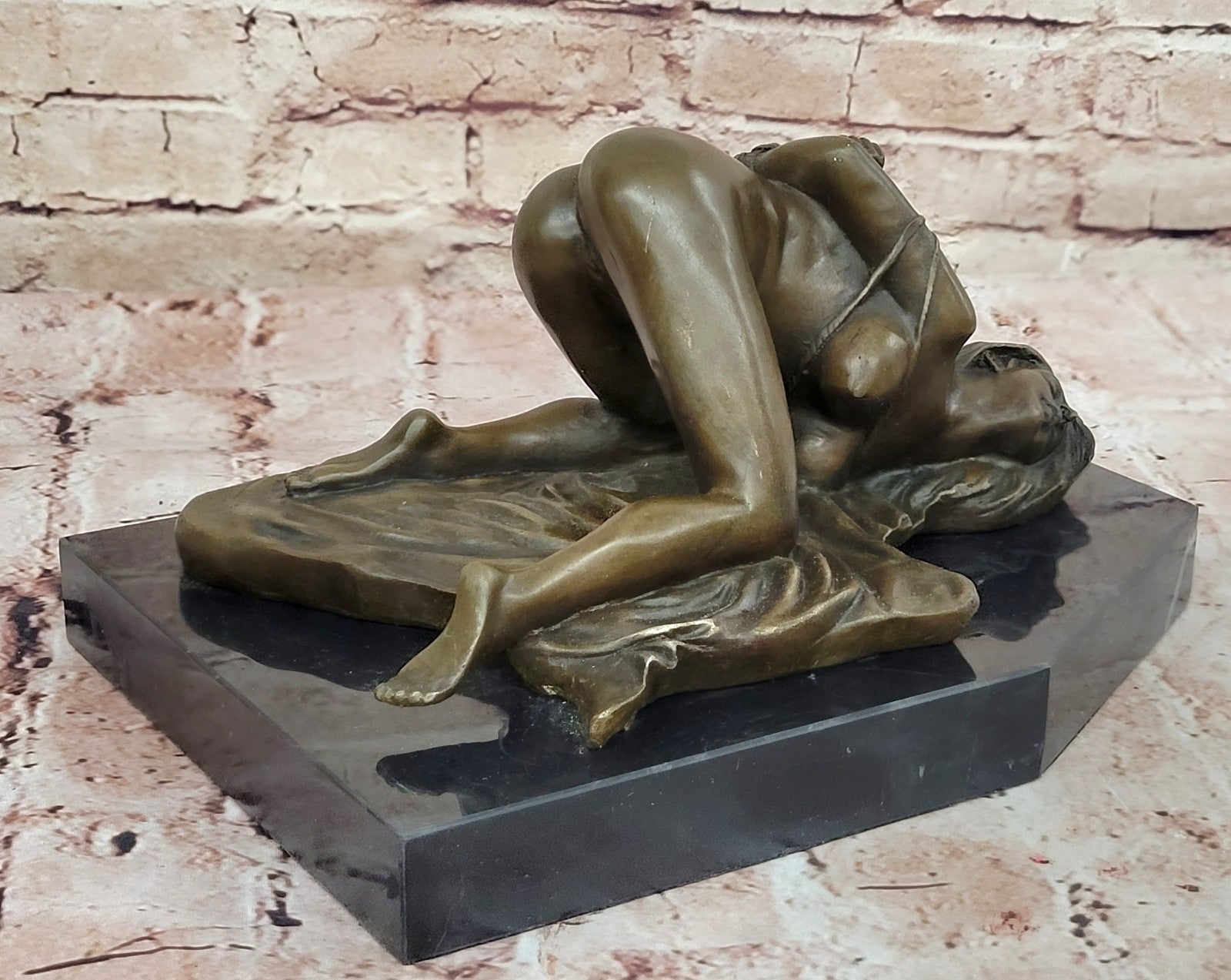 BRONZE SM-BONDAGE FIGUR + HANDCUFFS EROTIKA FIGUR HOT sexy STRAPS LADY gefesse