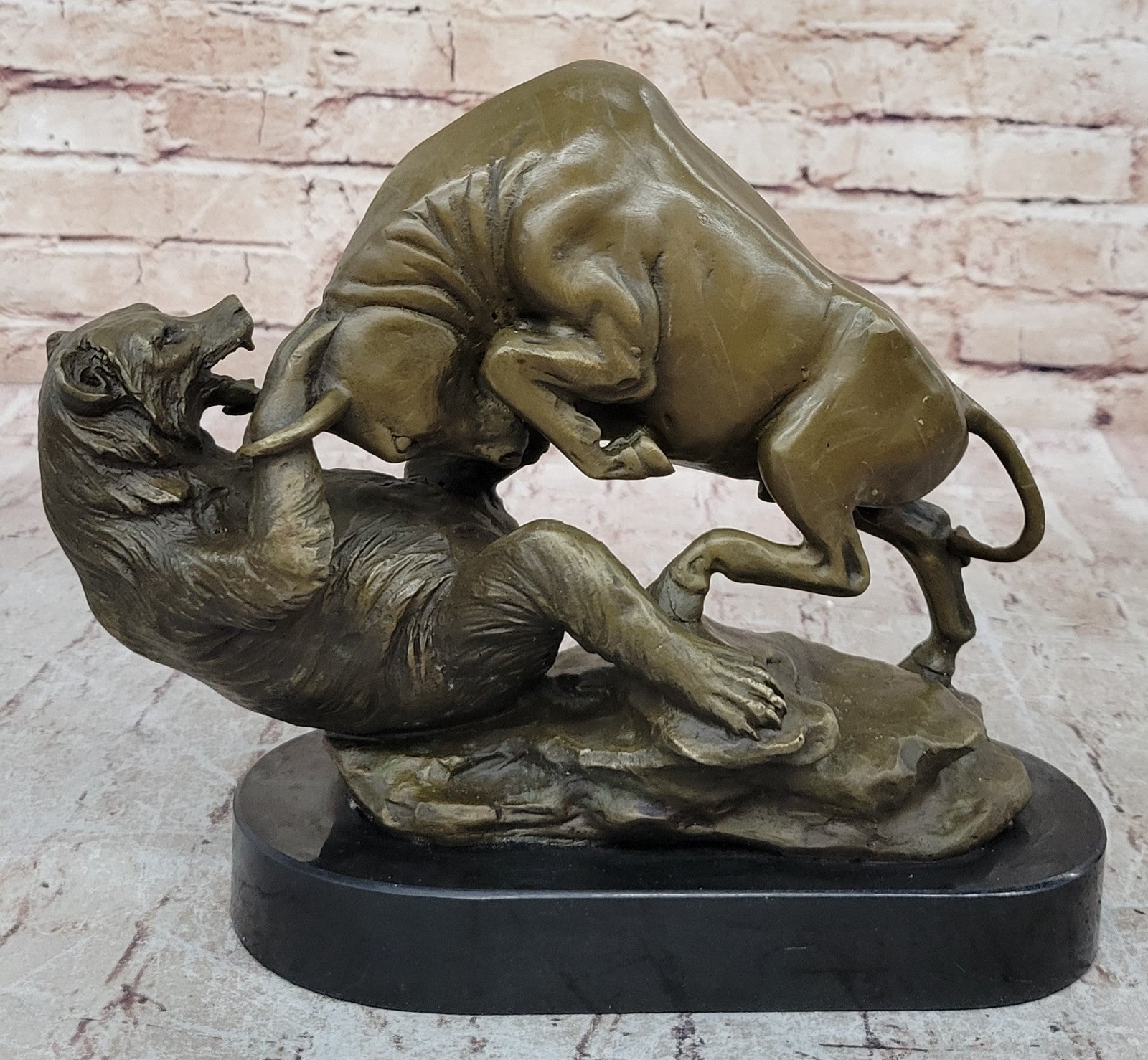 Handcrafted bronze sculpture SALE Cast Bear Vs. Bull - Street Wall Home Decor