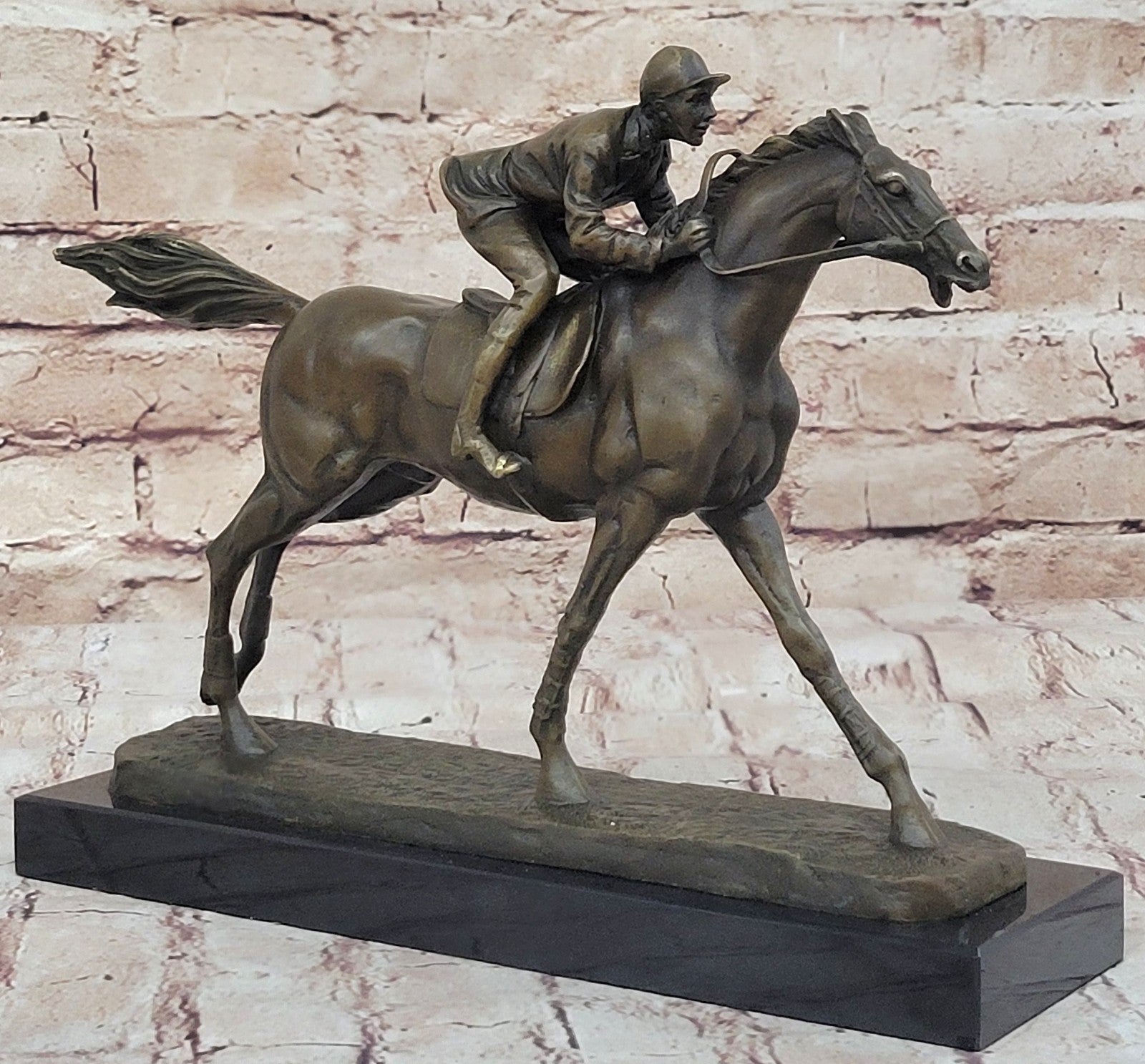 Bronze Sculpture Great Detail a Jockey and Thoroughbred Horse Hot Cast Decor Art