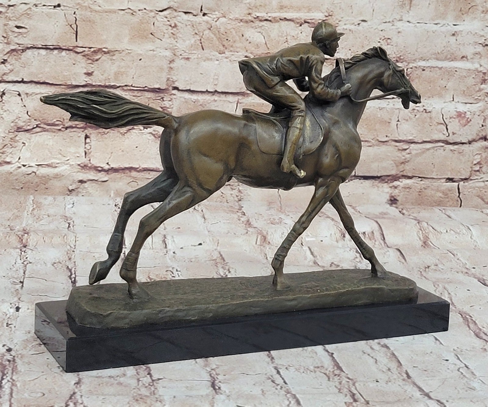 Bronze Sculpture Great Detail a Jockey and Thoroughbred Horse Hot Cast Decor Art