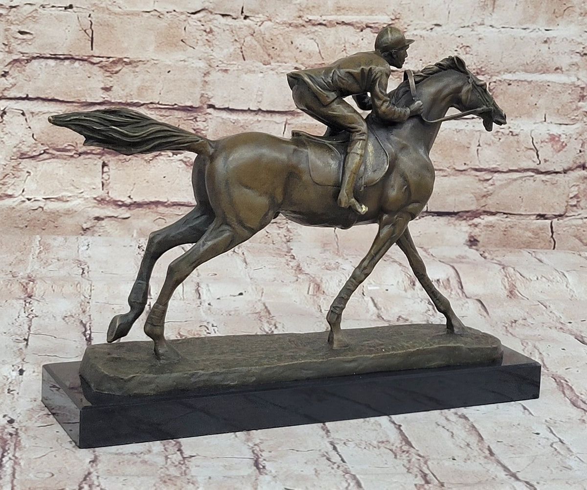Bronze Sculpture Great Detail a Jockey and Thoroughbred Horse Hot Cast Decor Art