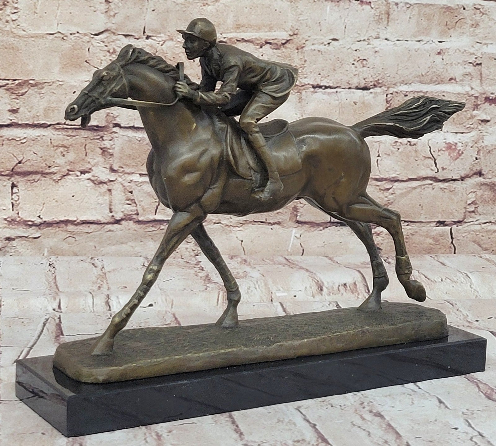 Bronze Sculpture Great Detail a Jockey and Thoroughbred Horse Hot Cast Decor Art
