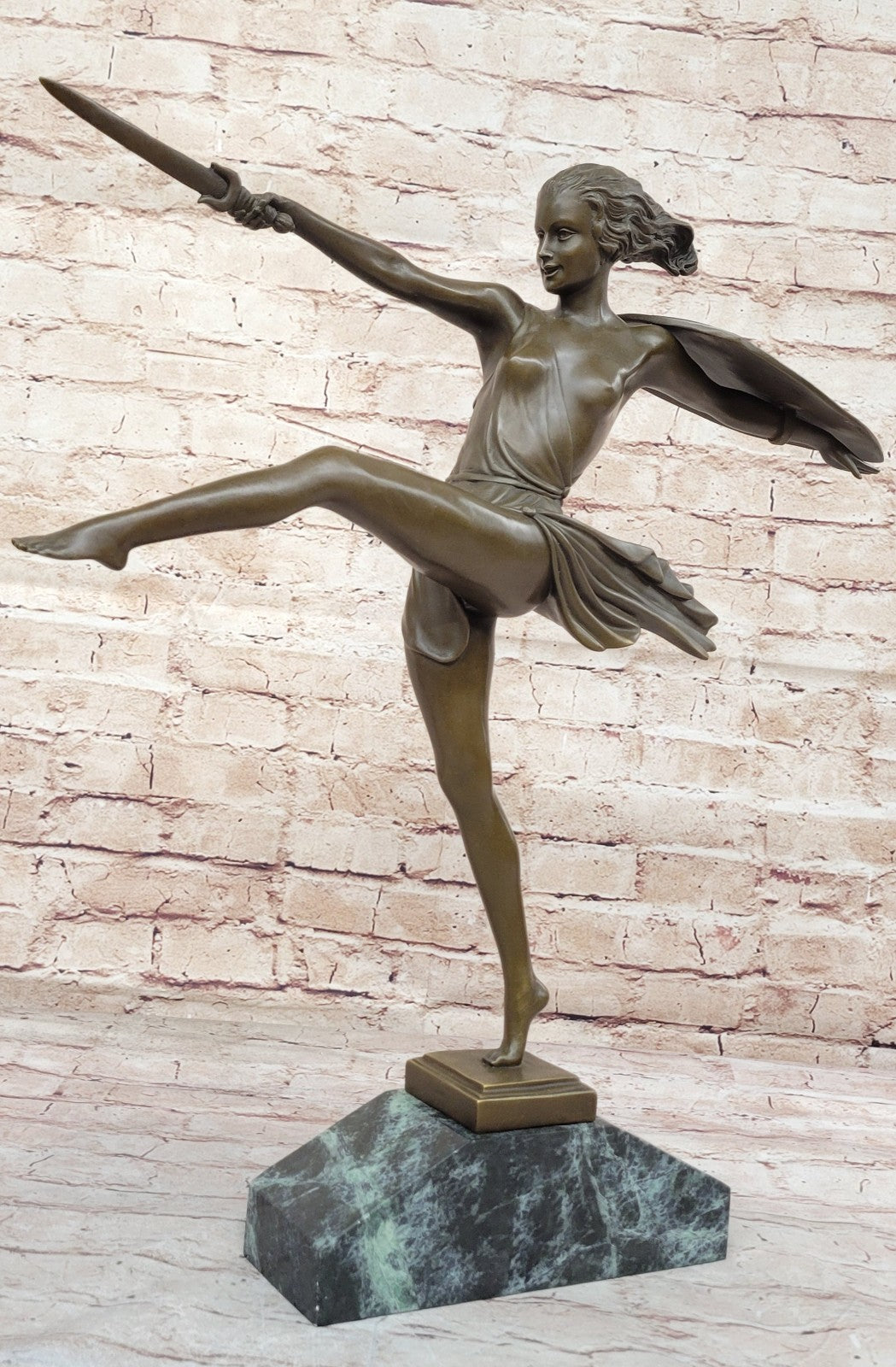 BRONZE ART DECO AMAZON SIGNED WOMAN GIRL FEMALE WARRIOR HOT CAST SCULPTURE SALE