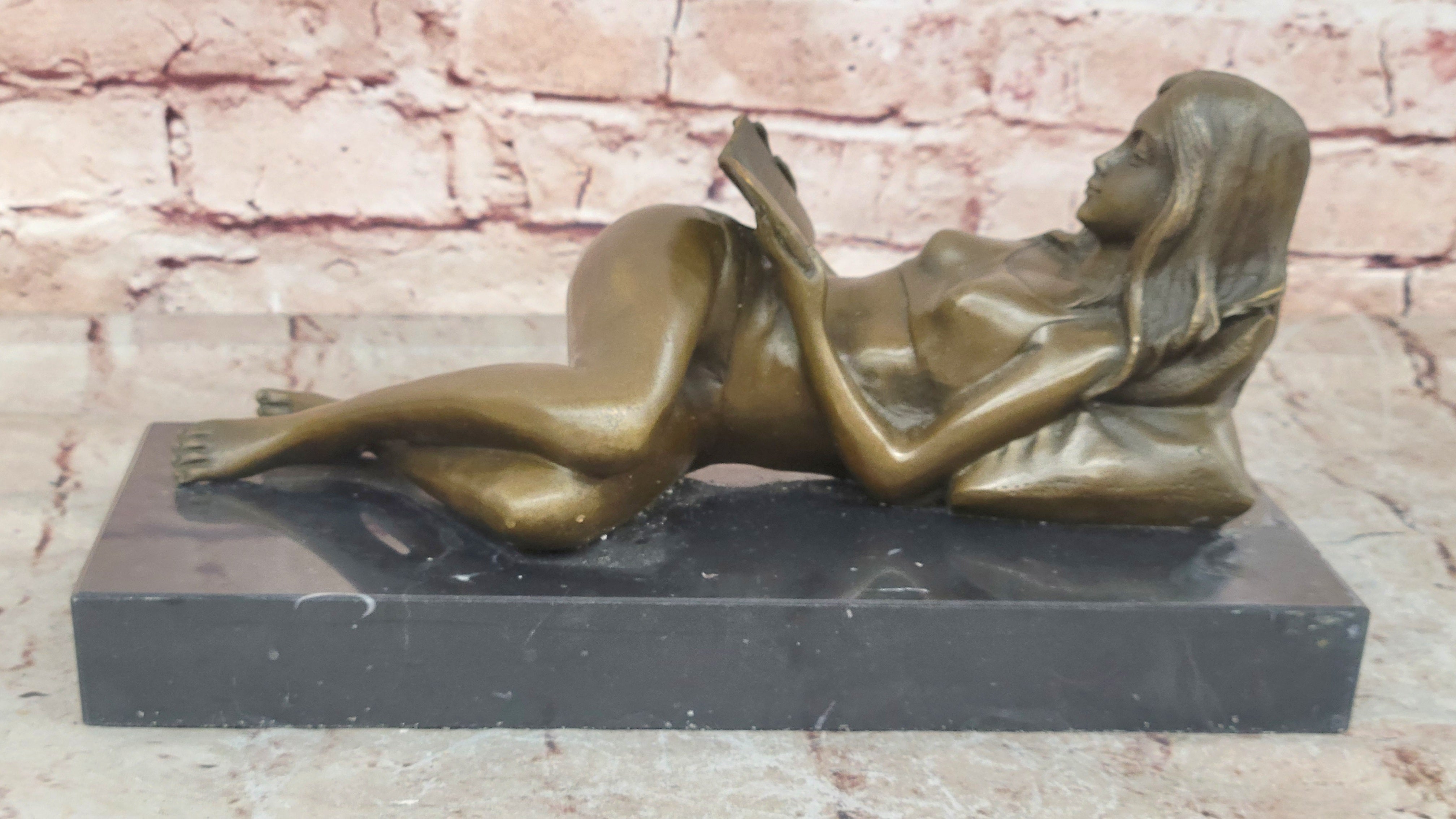 SIGNED PREISS NUDE LADY BRONZE SCULPTURE FIGURINE ART DECO EROTIC SEXY FIGURE