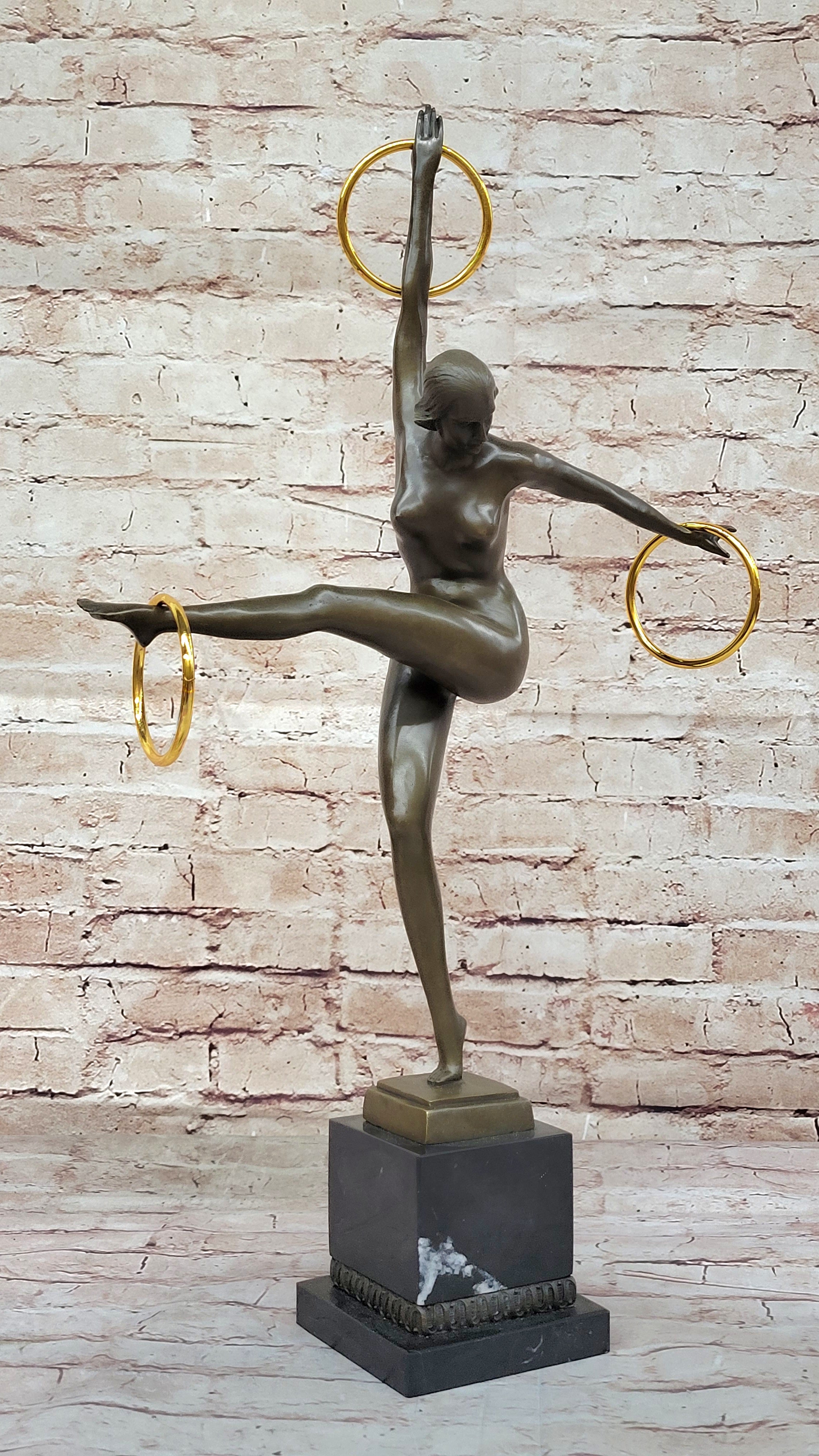 Art Deco Handcrafted Detailed Juggler Sport Lady Bronze Sculpture Statue Figurine