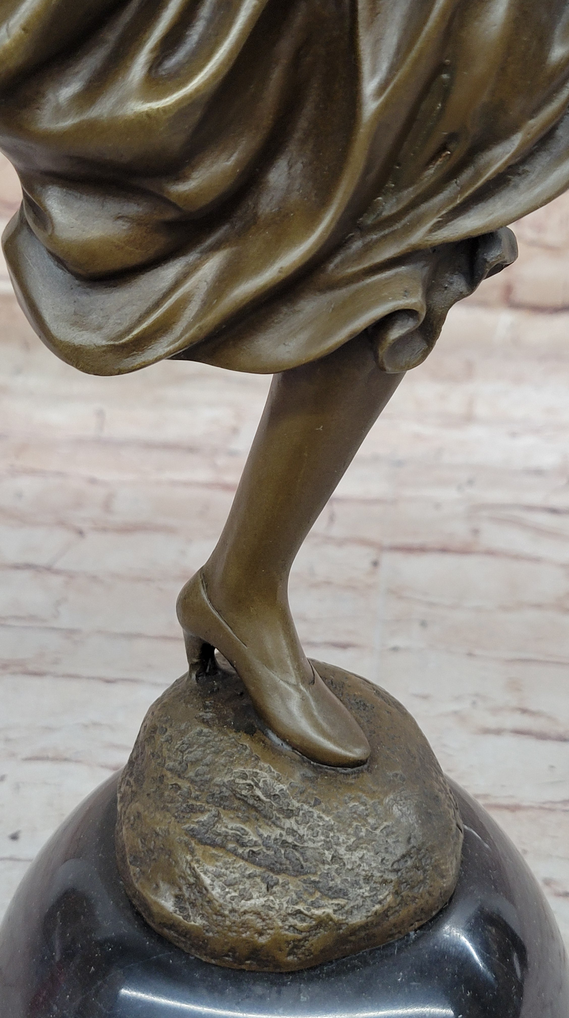 Hand Made Museum Quality Work Sexy Woman W/ Rope 100% Solid Bronze Sculpture Art