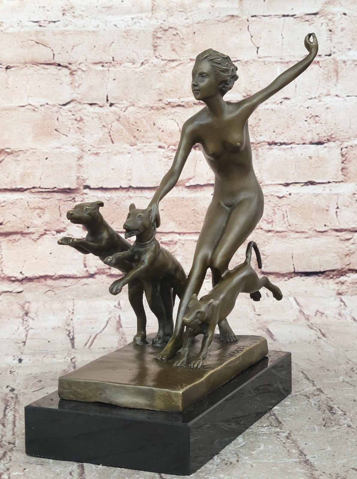 COLLECTIBLE BRONZE SCULPTURE STATUE Art Nouveau Signed Nude Diane The Hunter Art