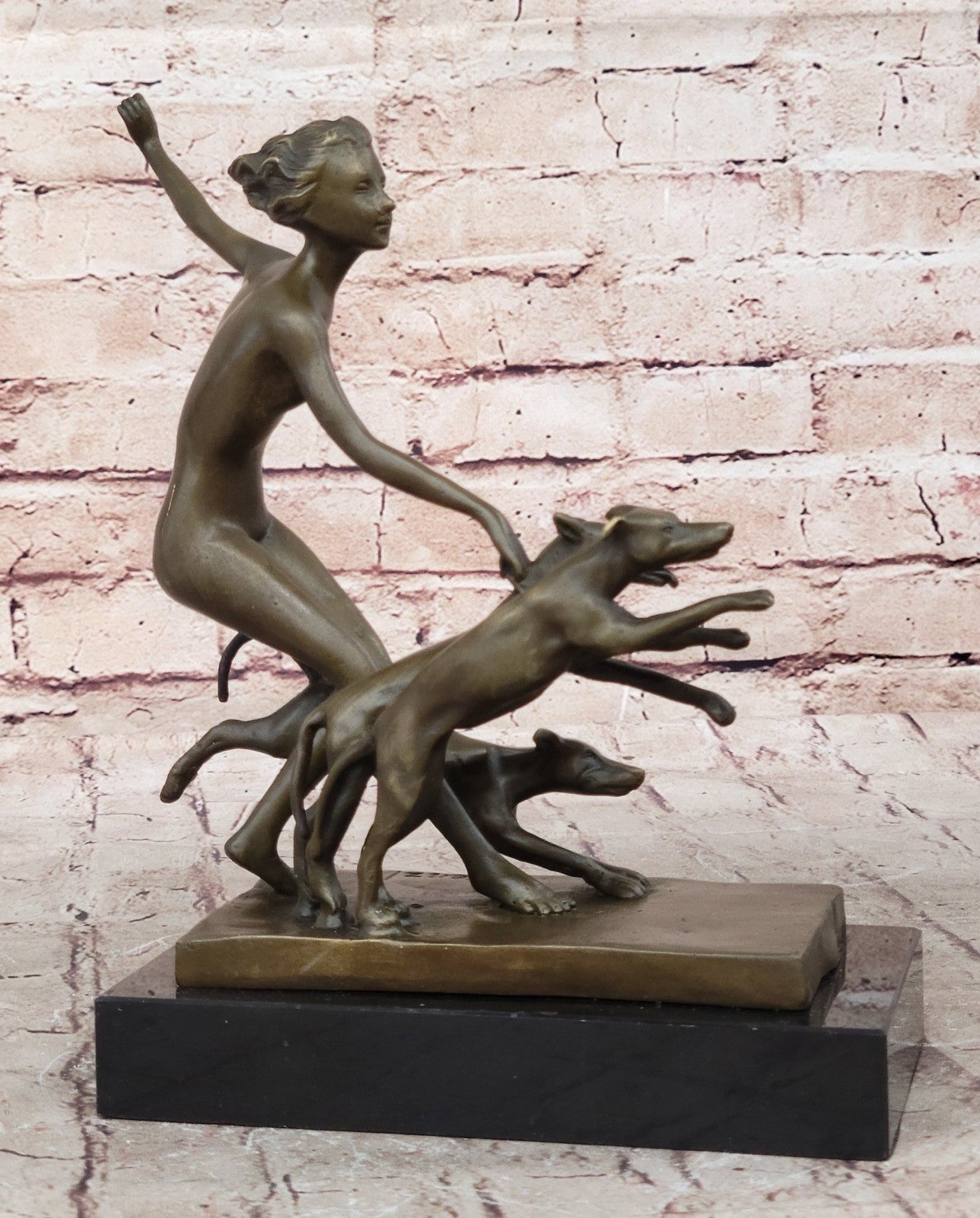 COLLECTIBLE BRONZE SCULPTURE STATUE Art Nouveau Signed Nude Diane The Hunter Art