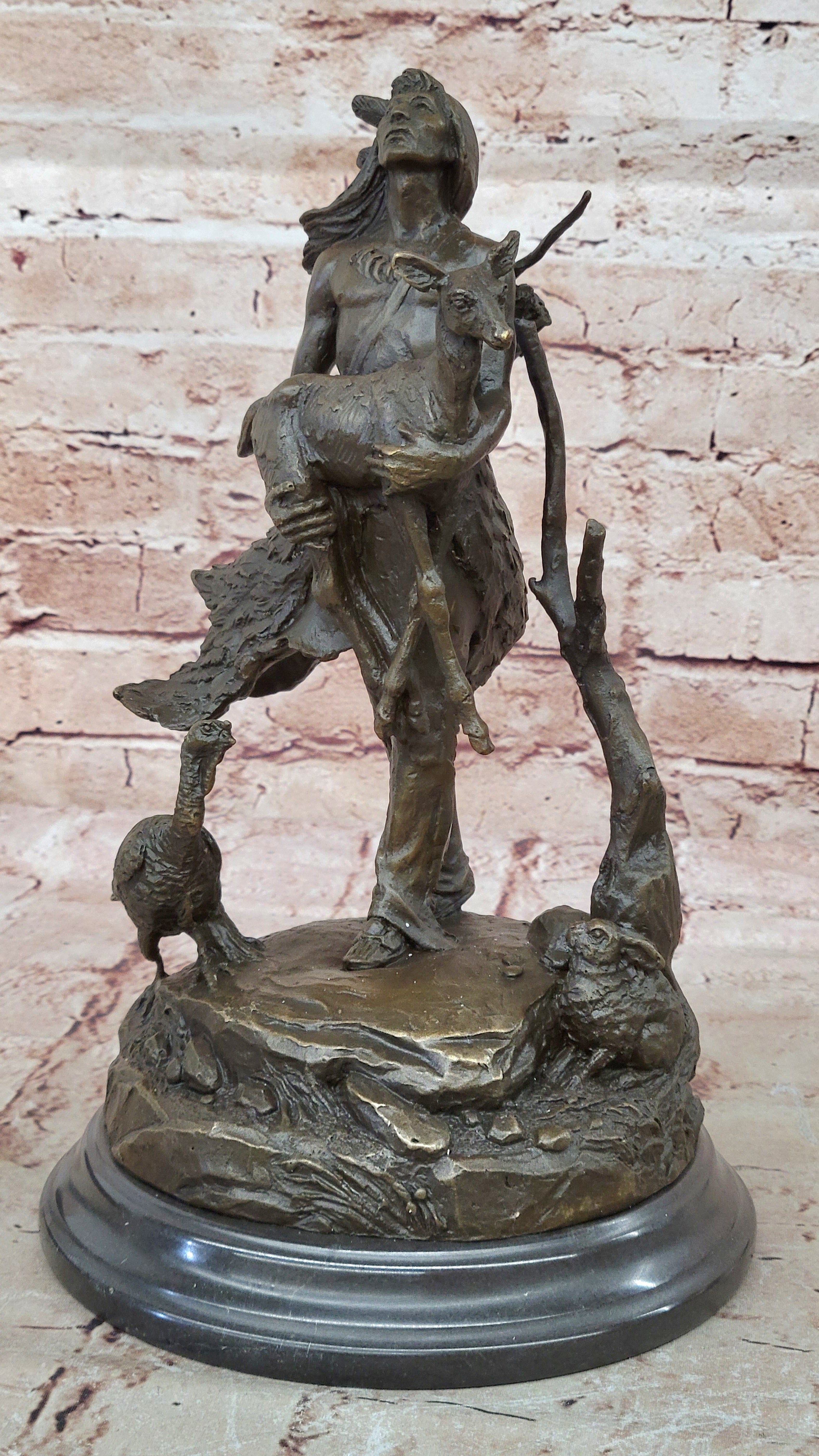 Art Deco Hand Made Bronze Sculpture of Native Indian Chief Christmas Gift Statue