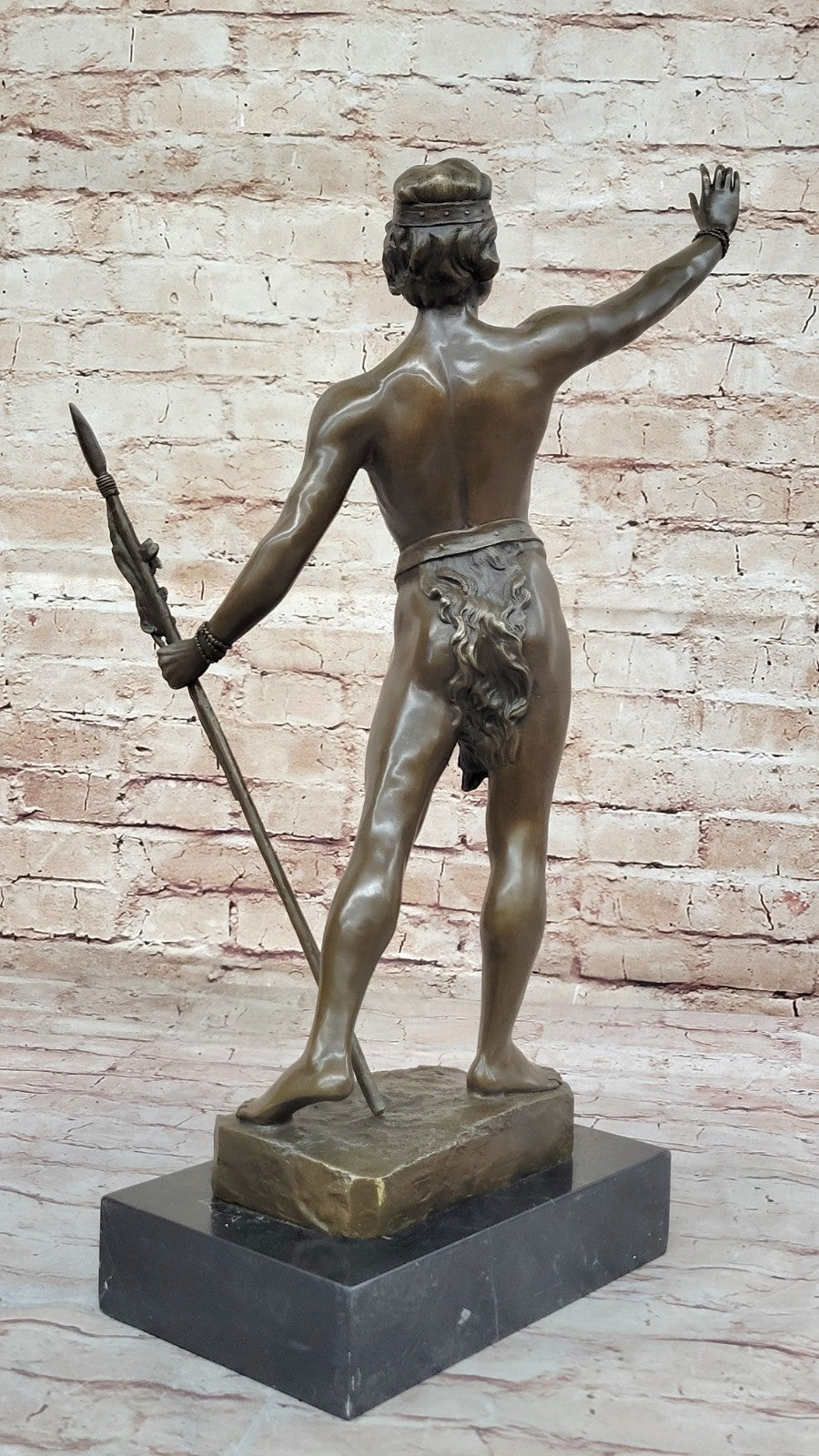 Buy Luis Domenech Vicente Bronze Sculpture – Le Messager de Paix, Handmade in Spain