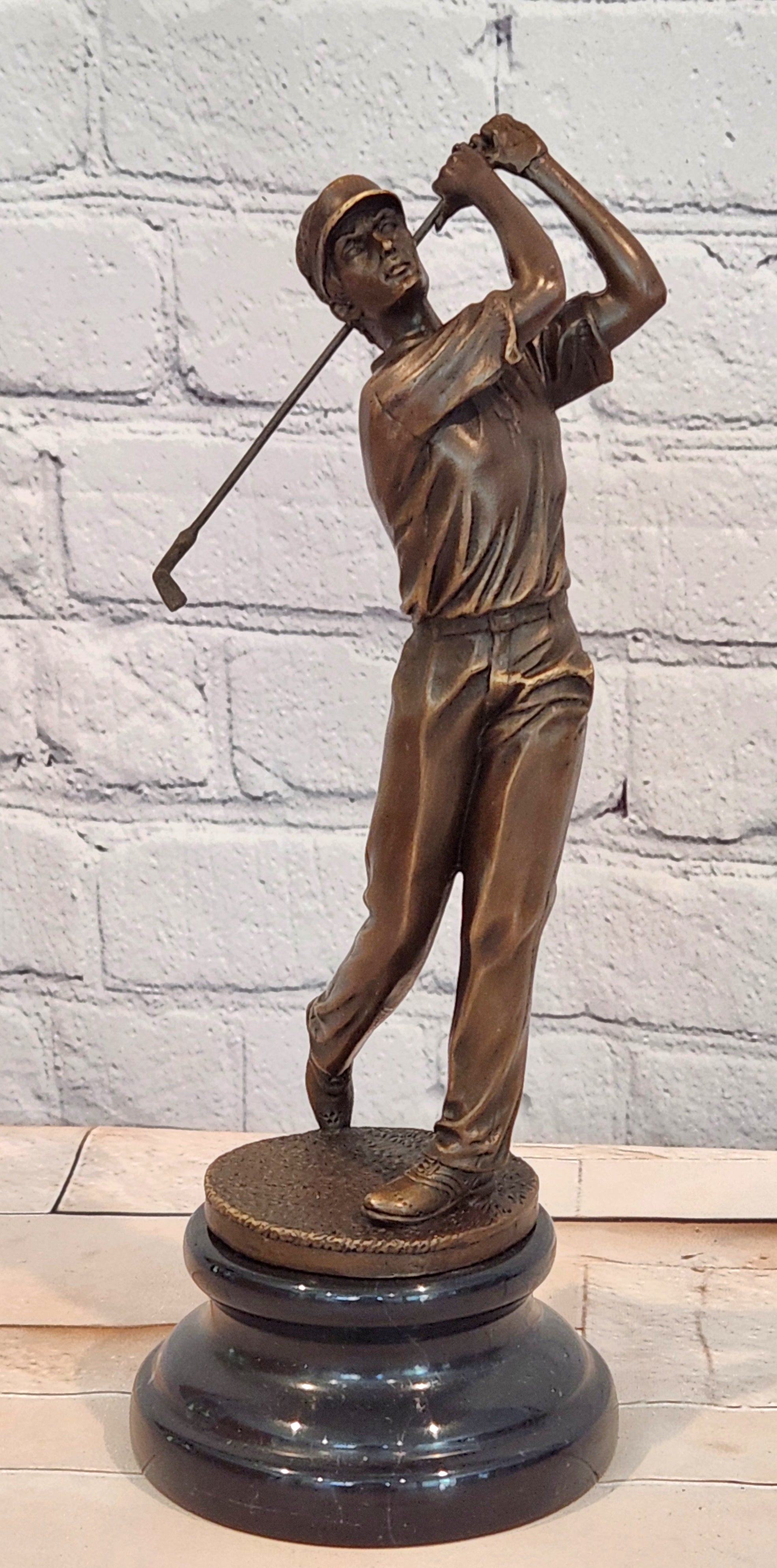 Golfer Golf Golfing Hand Made Sportsman Bronze Sculpture Statue Figurine Figur T